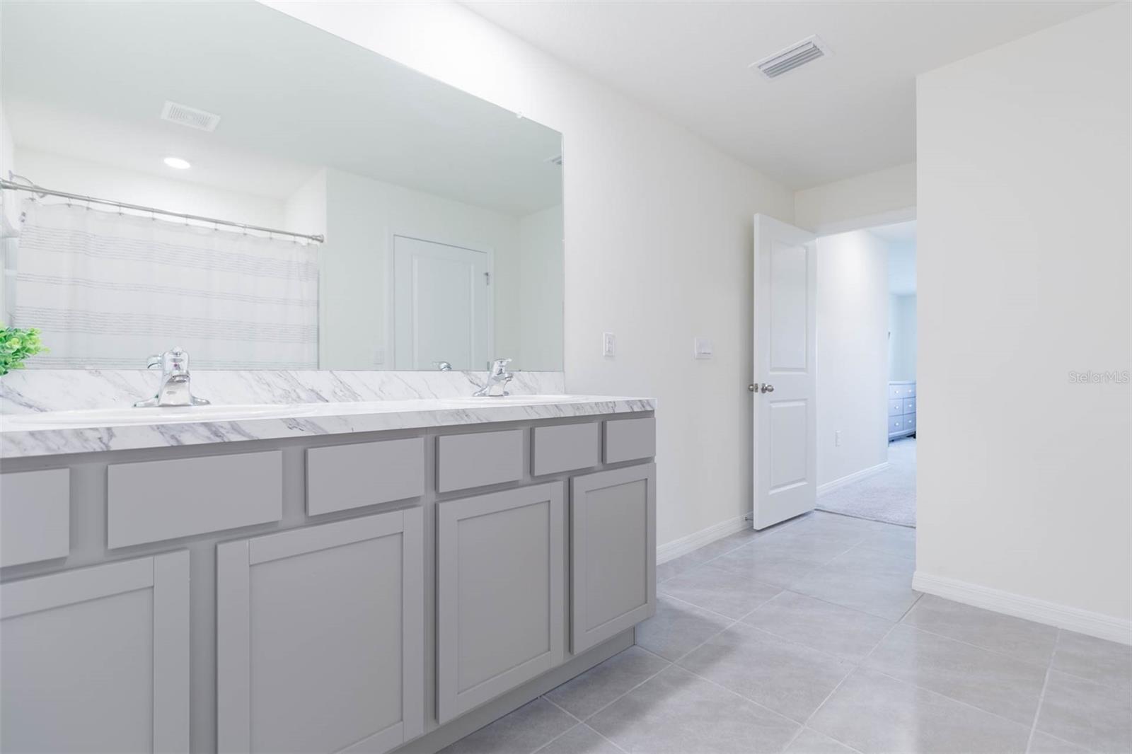 810 ACE OUTLAW AVE, RUSKIN, FL, 33570