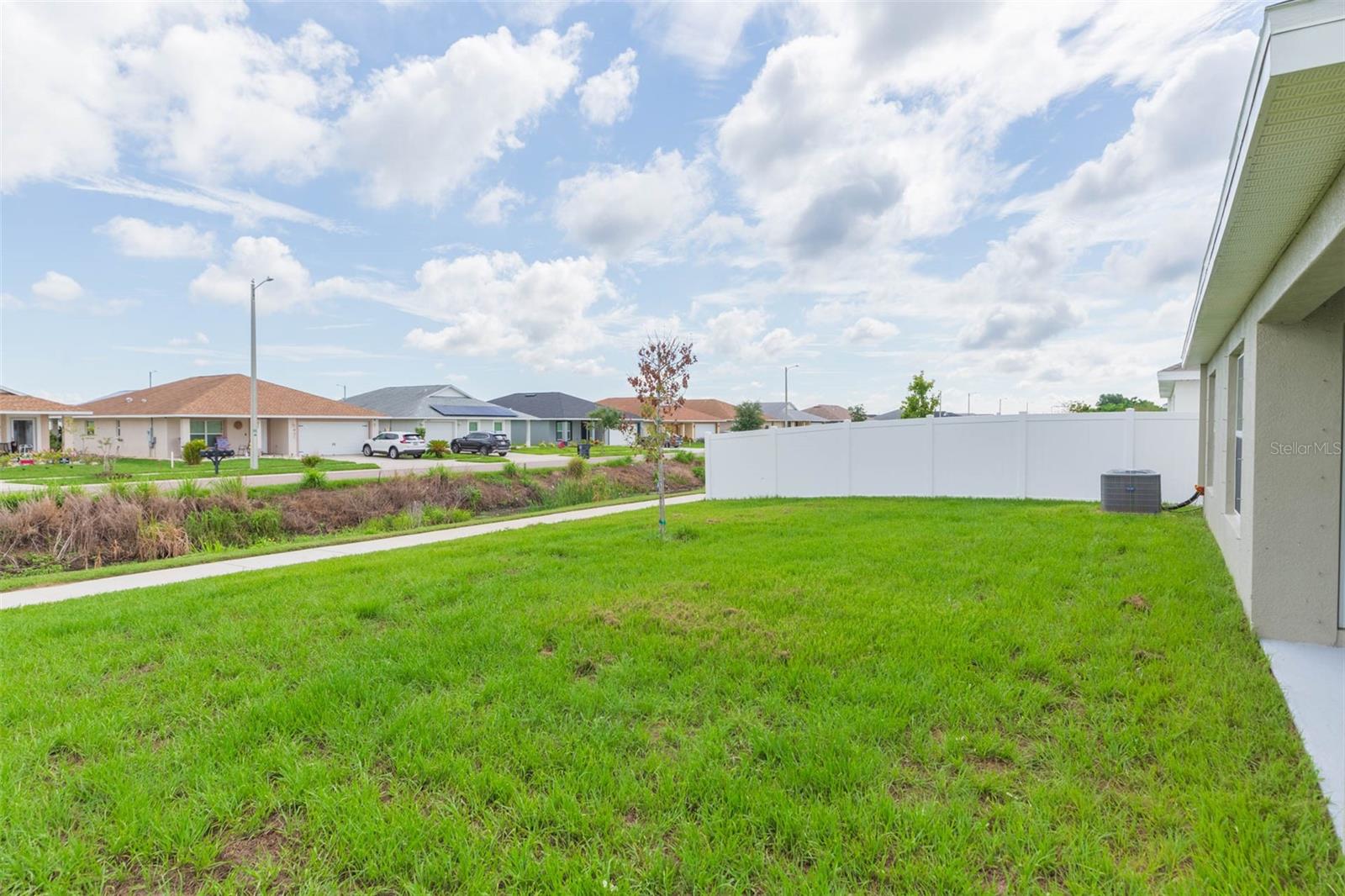 810 ACE OUTLAW AVE, RUSKIN, FL, 33570