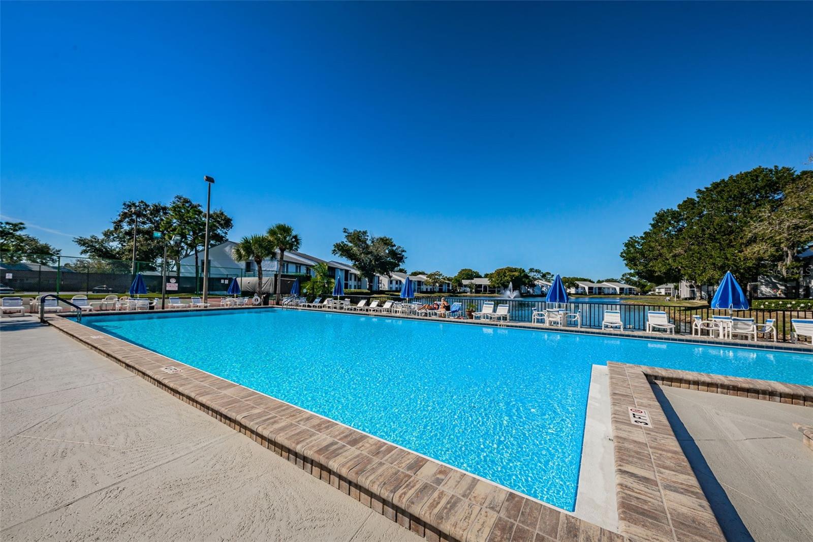 1170 PINE RIDGE CIR W #C2, TARPON SPRINGS, FL, 34688