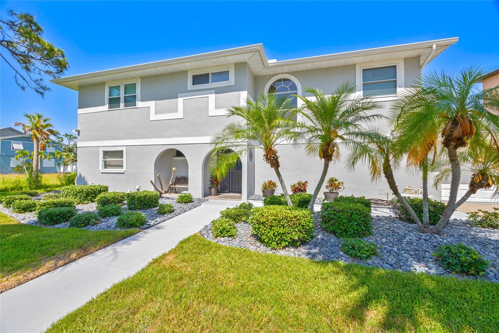 644 BAYSHORE DR, TARPON SPRINGS, FL, 34689