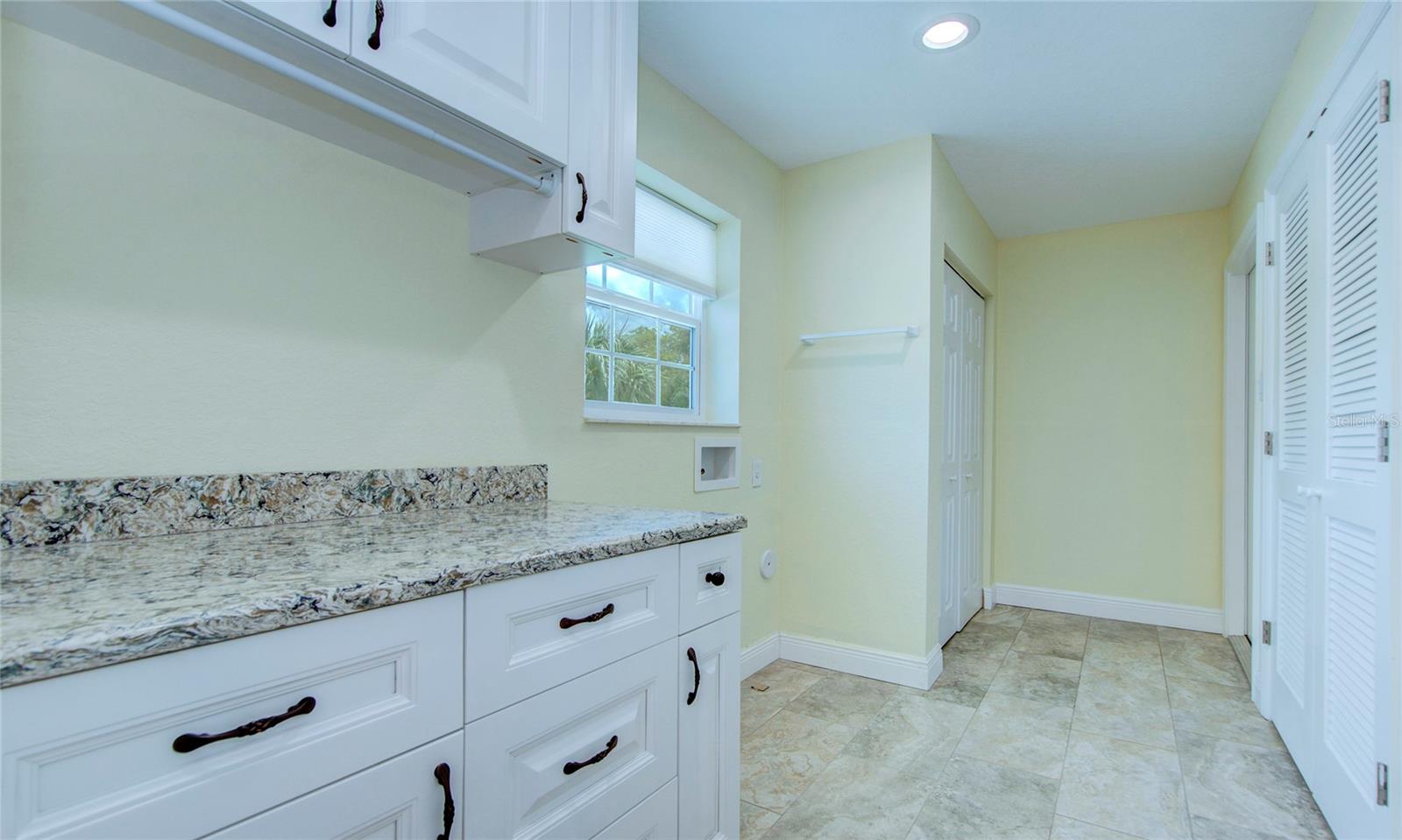 7464 GULF WAY, HUDSON, FL, 34667