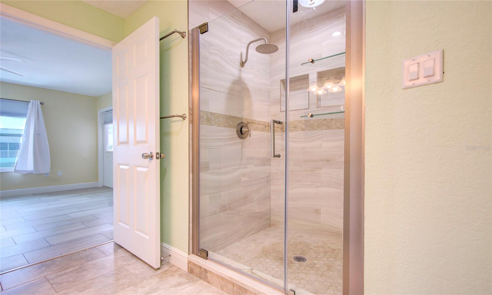 7464 GULF WAY, HUDSON, FL, 34667