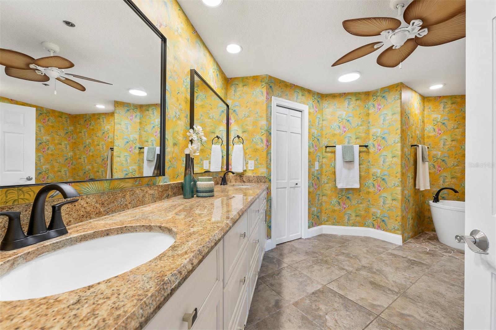 1110 W IVANHOE BLVD #3, ORLANDO, FL, 32804