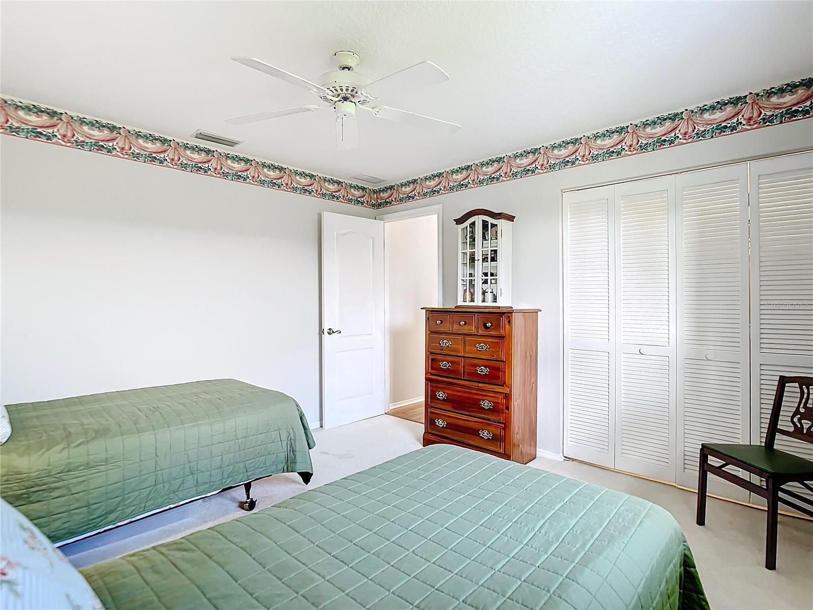 490 LAKE OF THE WOODS DR, VENICE, FL, 34293