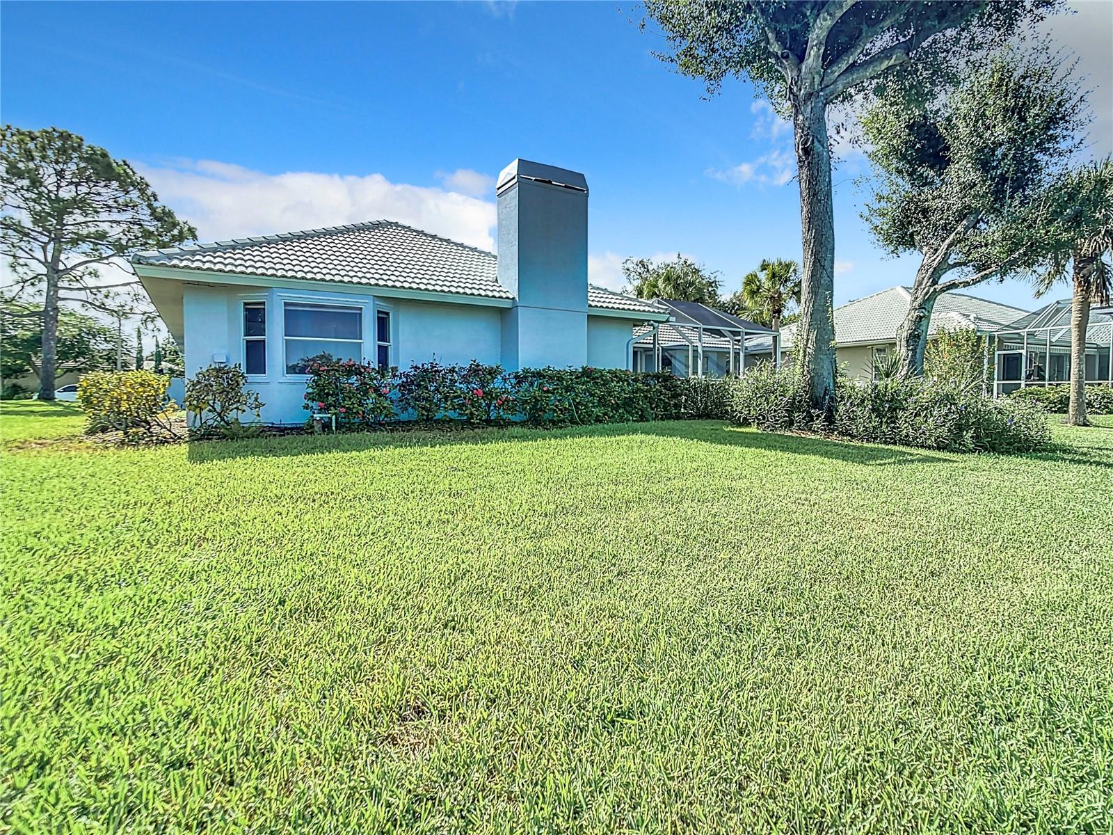 490 LAKE OF THE WOODS DR, VENICE, FL, 34293