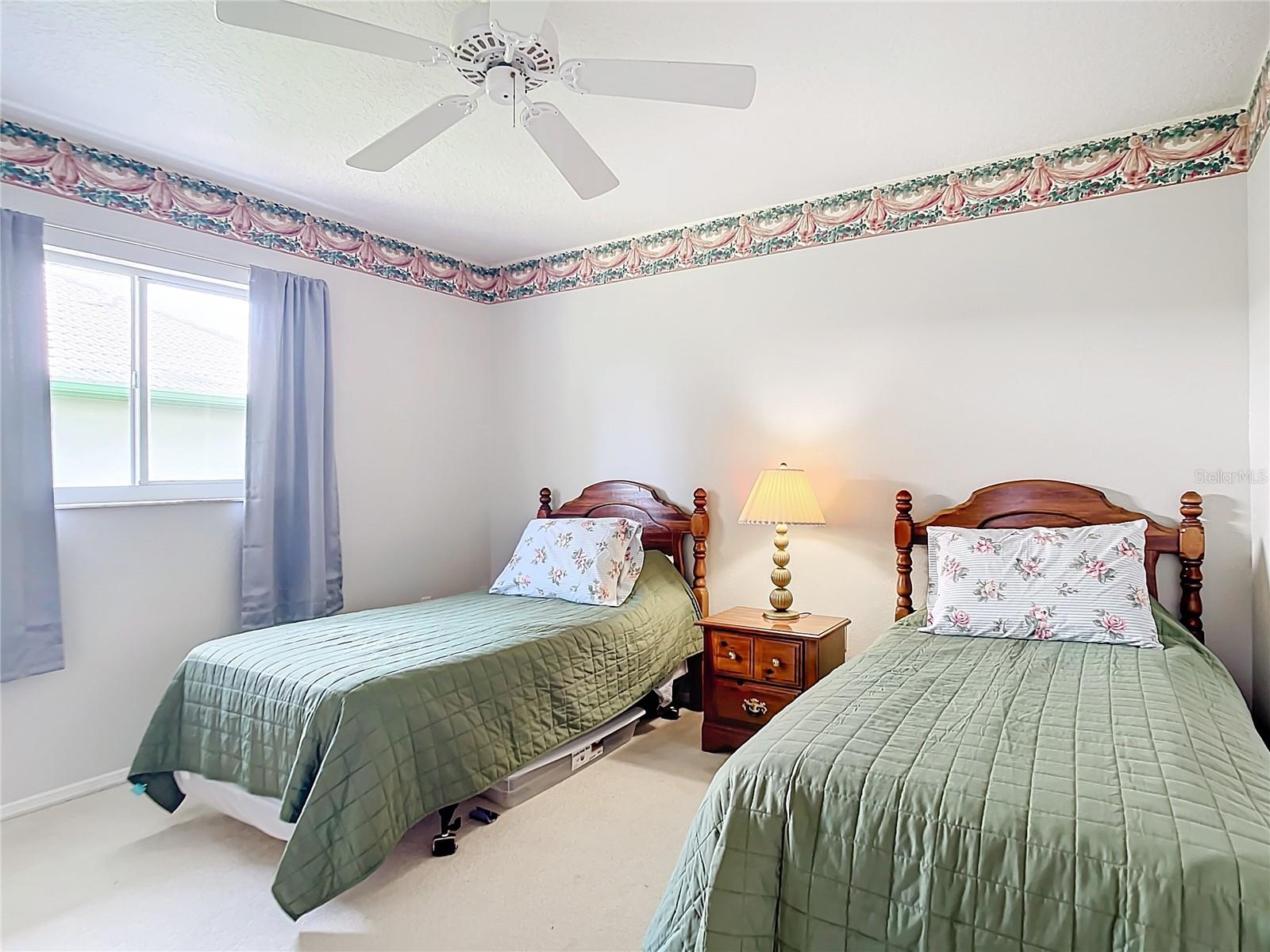 490 LAKE OF THE WOODS DR, VENICE, FL, 34293