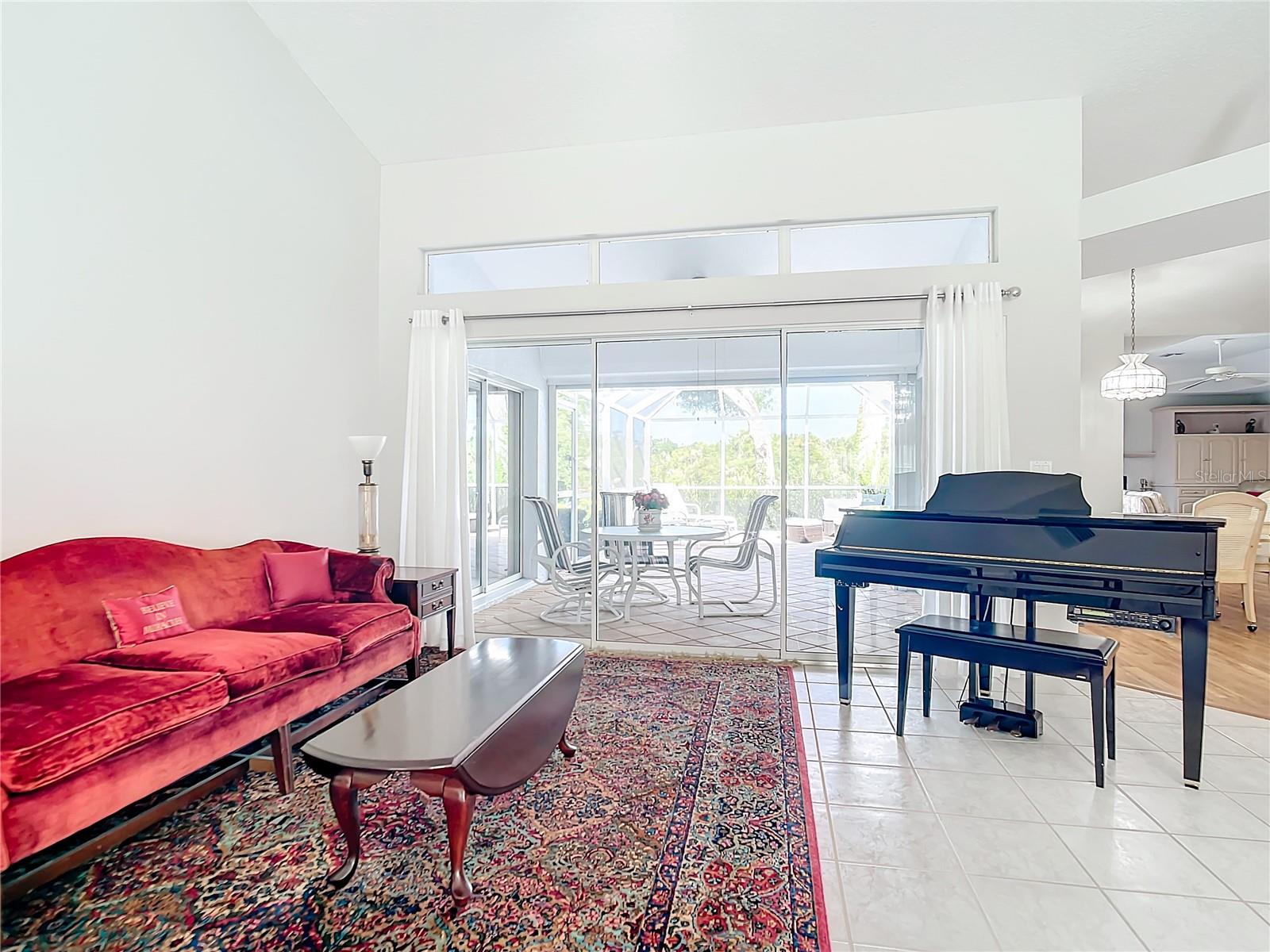 490 LAKE OF THE WOODS DR, VENICE, FL, 34293