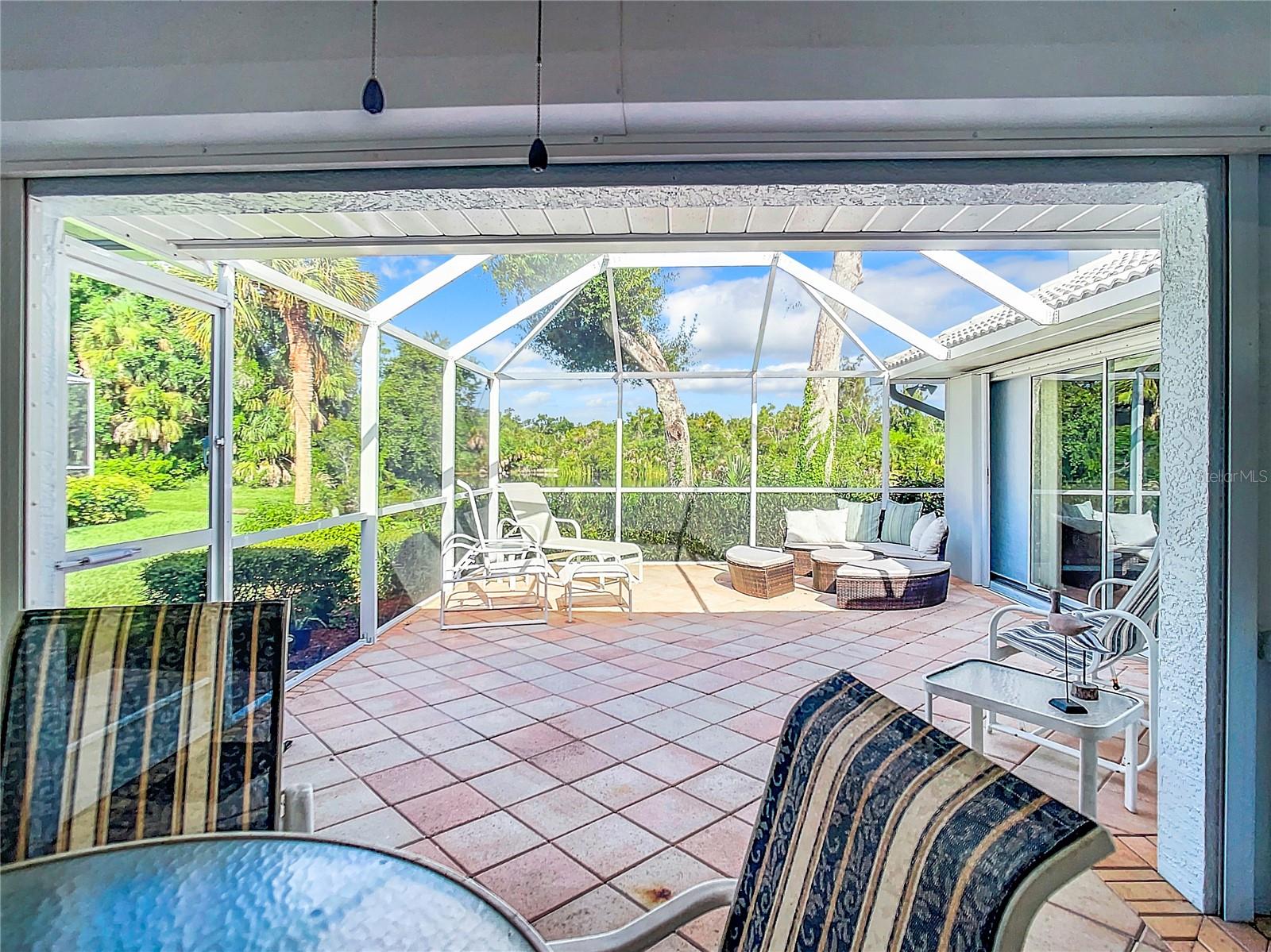490 LAKE OF THE WOODS DR, VENICE, FL, 34293