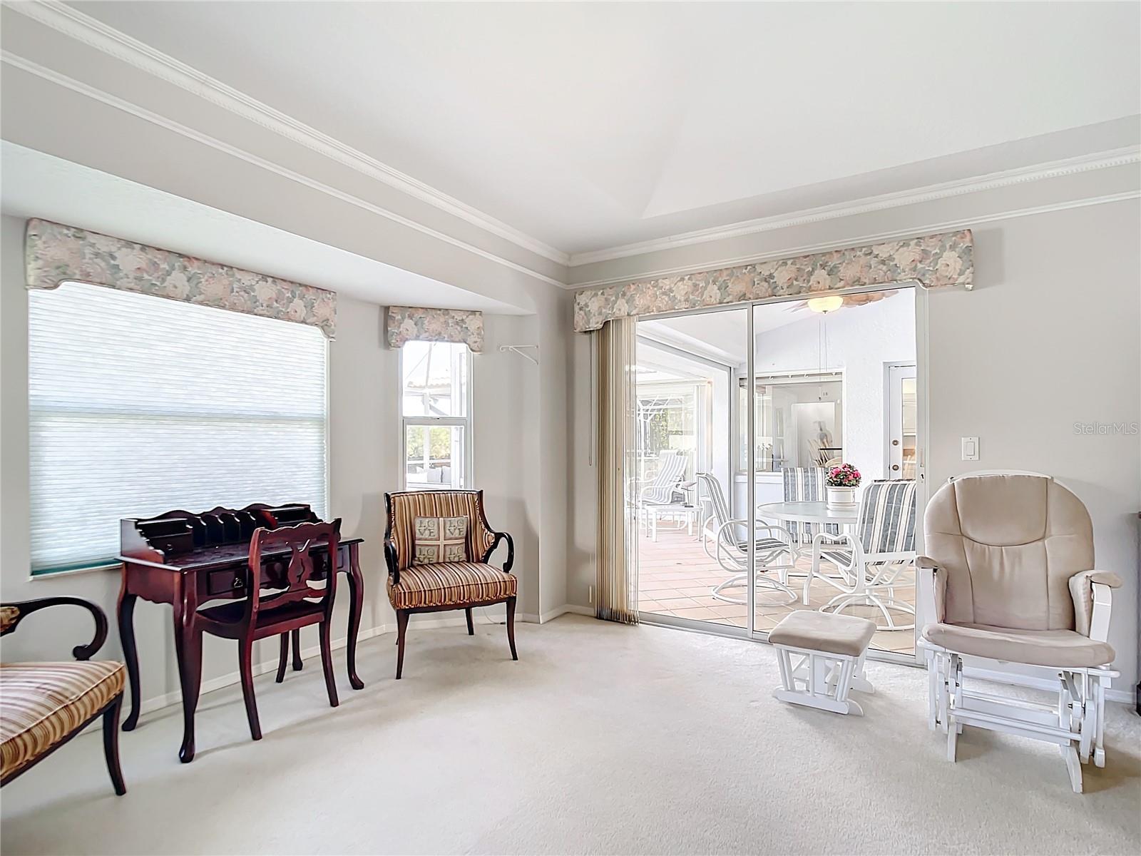 490 LAKE OF THE WOODS DR, VENICE, FL, 34293