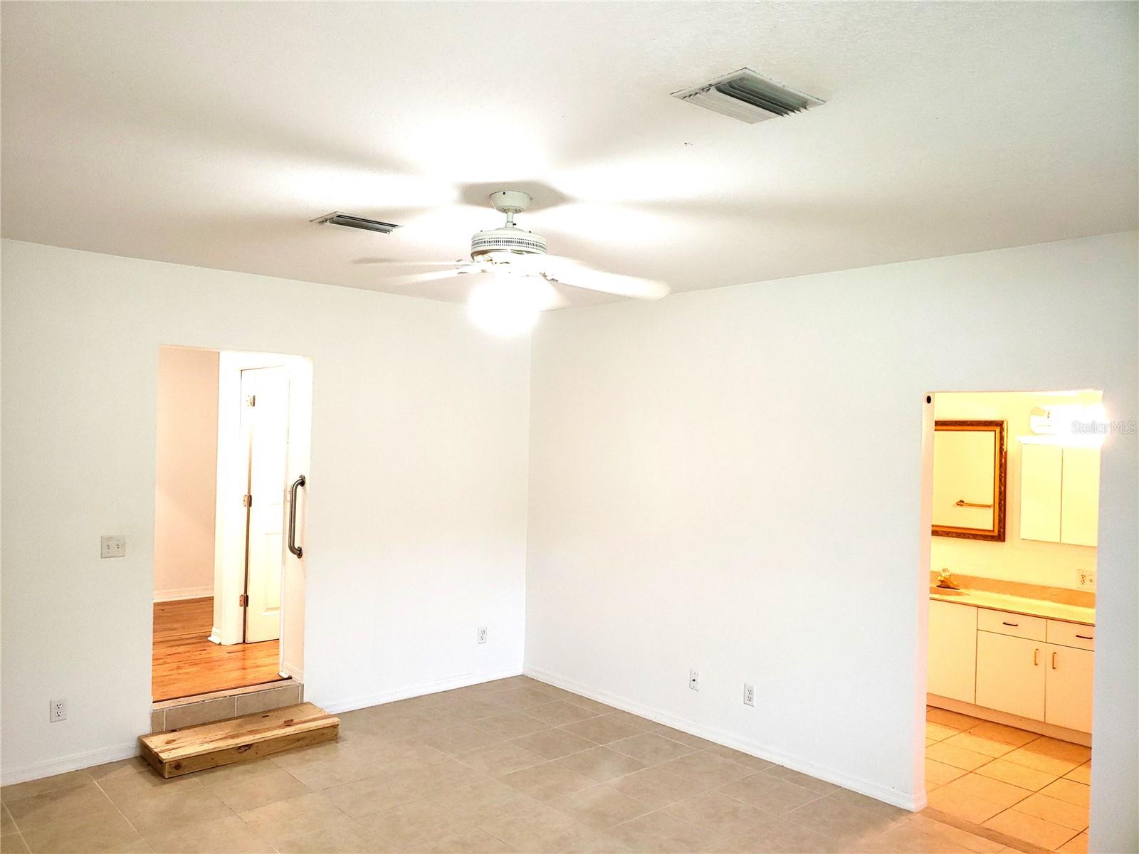 5709 33RD ST E, BRADENTON, FL, 34203