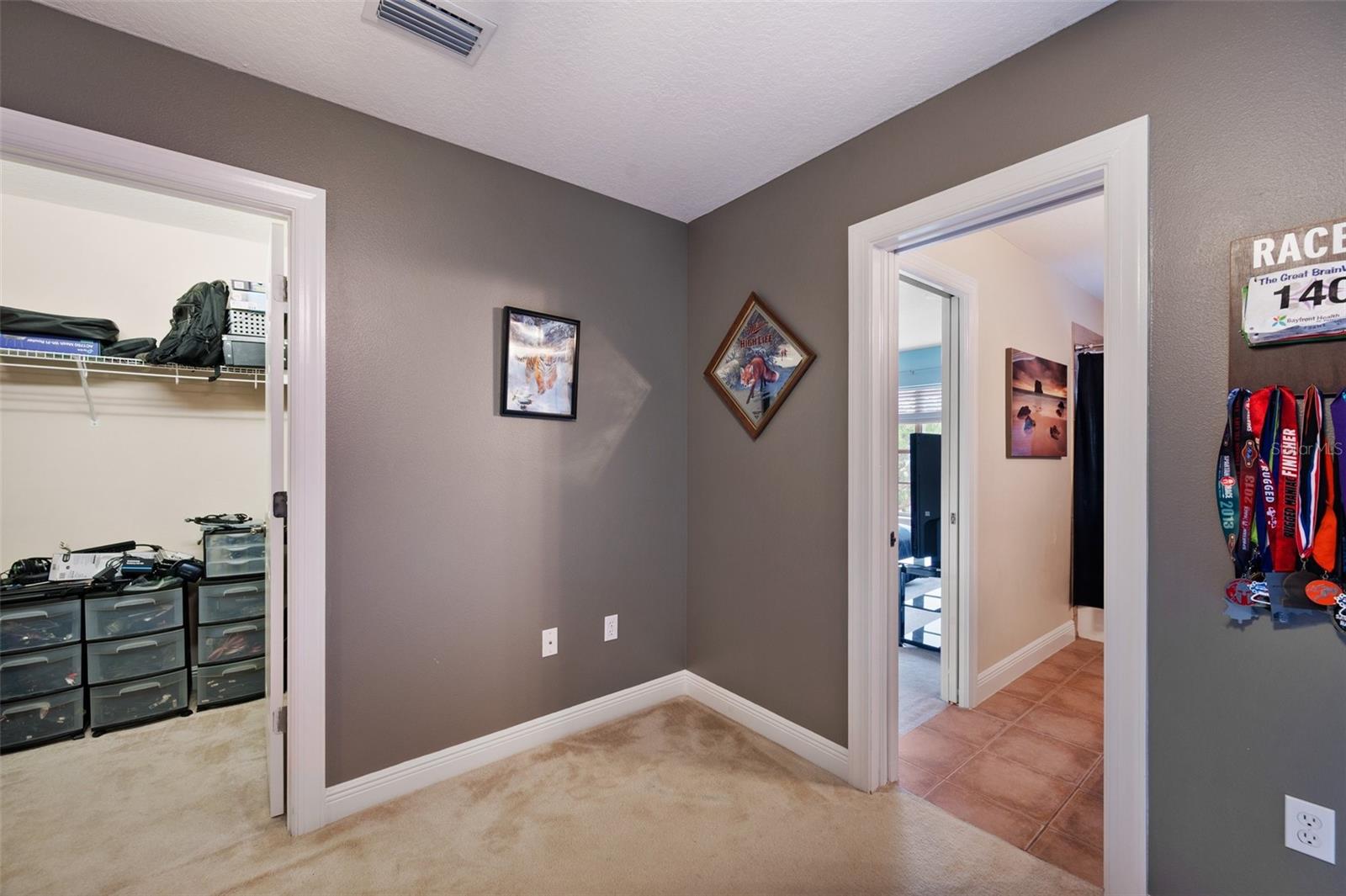 184 VALENCIA CIR, ST PETERSBURG, FL, 33716