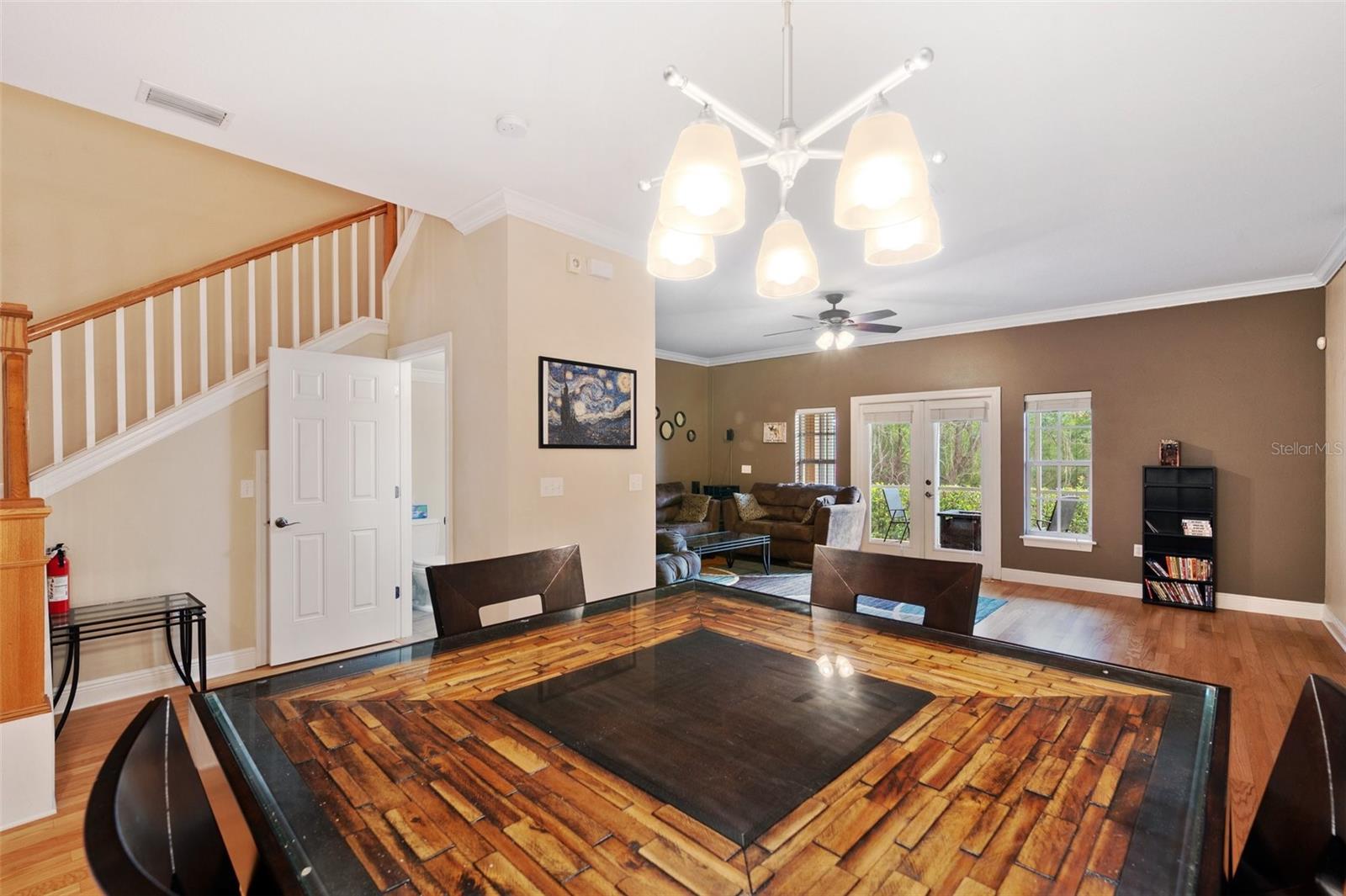 184 VALENCIA CIR, ST PETERSBURG, FL, 33716