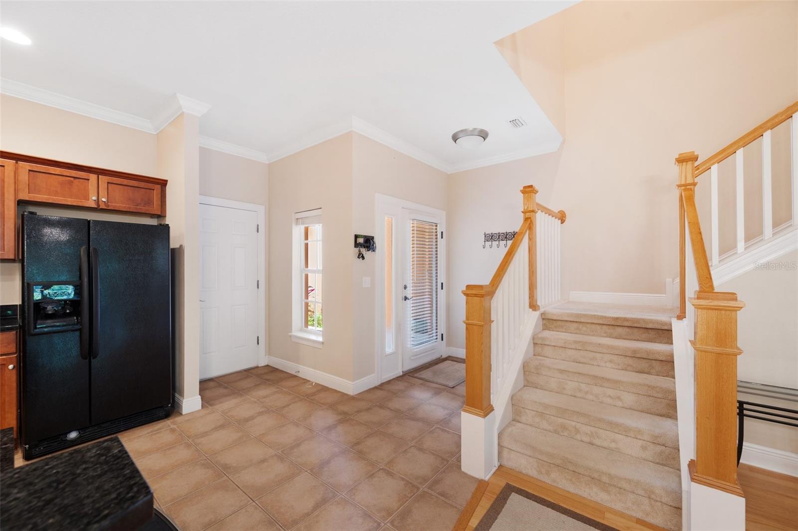 184 VALENCIA CIR, ST PETERSBURG, FL, 33716