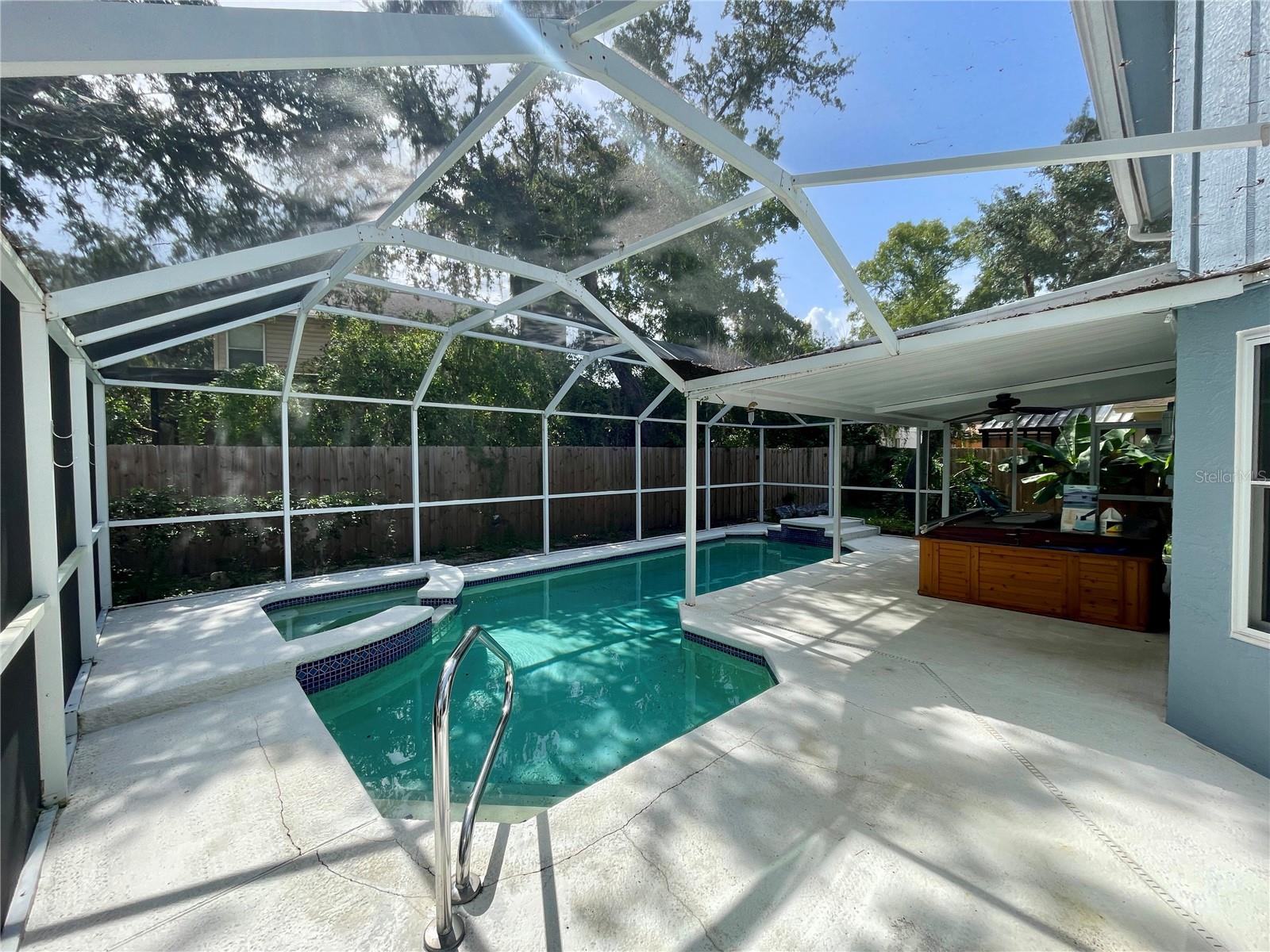 4031 QUAIL BRIAR DR, VALRICO, FL, 33596