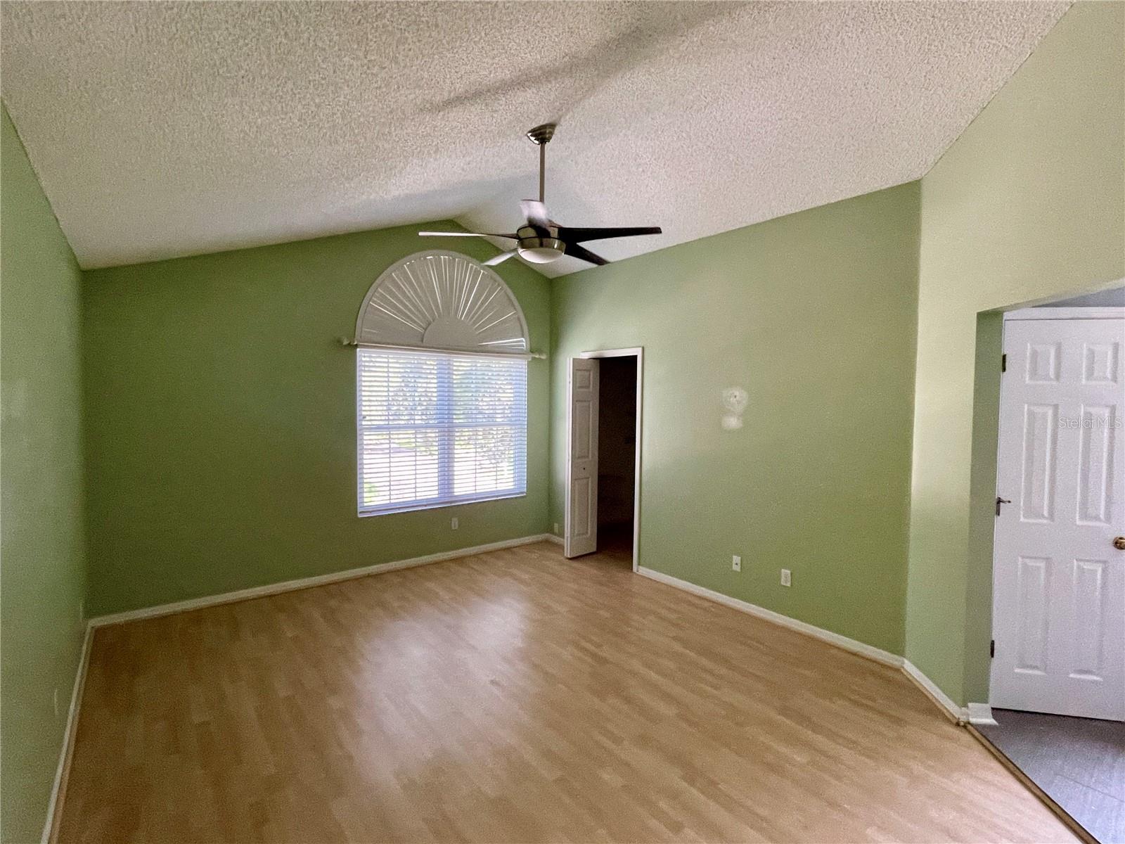 4031 QUAIL BRIAR DR, VALRICO, FL, 33596