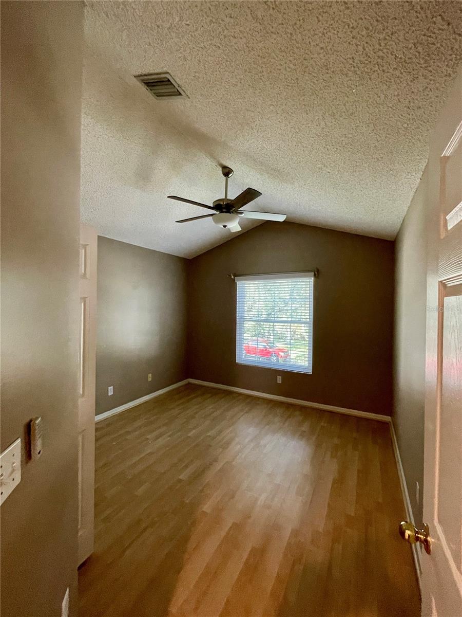 4031 QUAIL BRIAR DR, VALRICO, FL, 33596