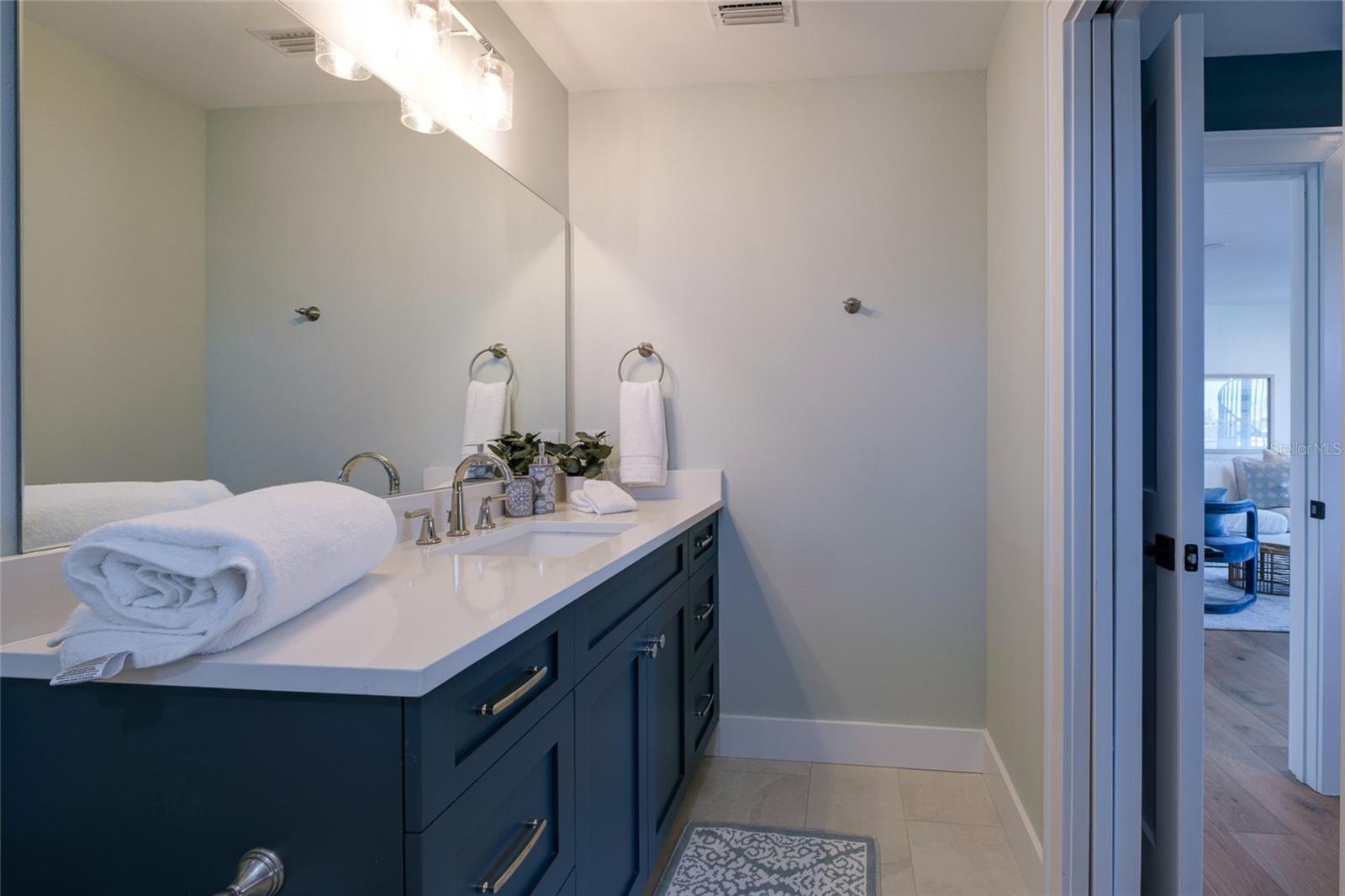 3702 5TH AVE, HOLMES BEACH, FL, 34217