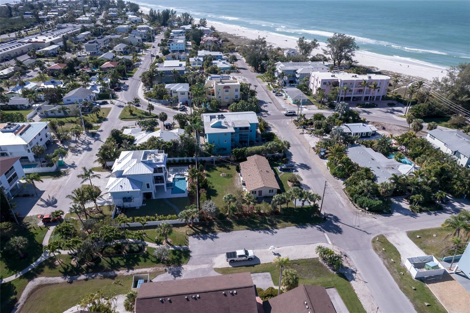 3702 5TH AVE, HOLMES BEACH, FL, 34217