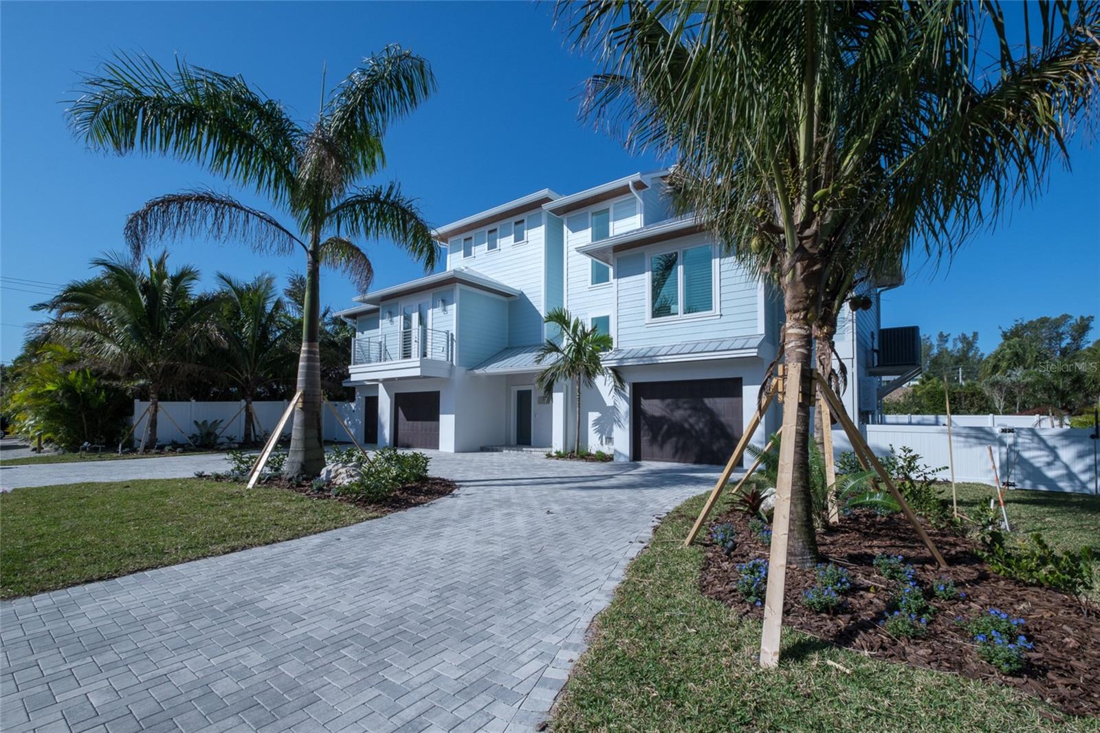 3702 5TH AVE, HOLMES BEACH, FL, 34217