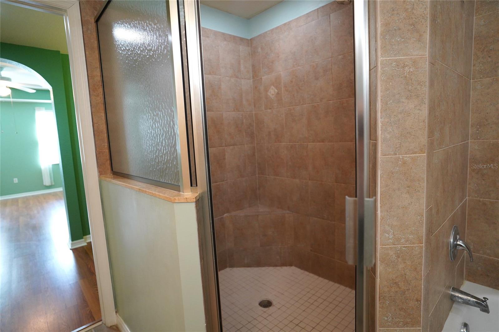5123 MELBOURNE ST #D104, PORT CHARLOTTE, FL, 33980