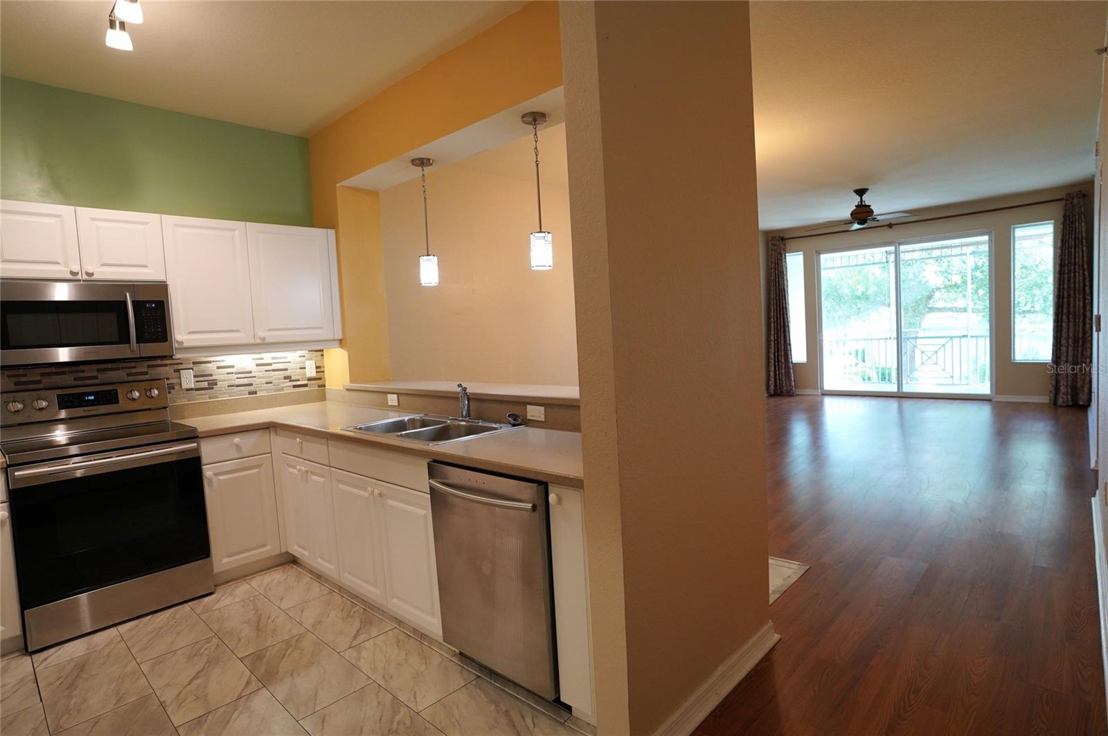5123 MELBOURNE ST #D104, PORT CHARLOTTE, FL, 33980