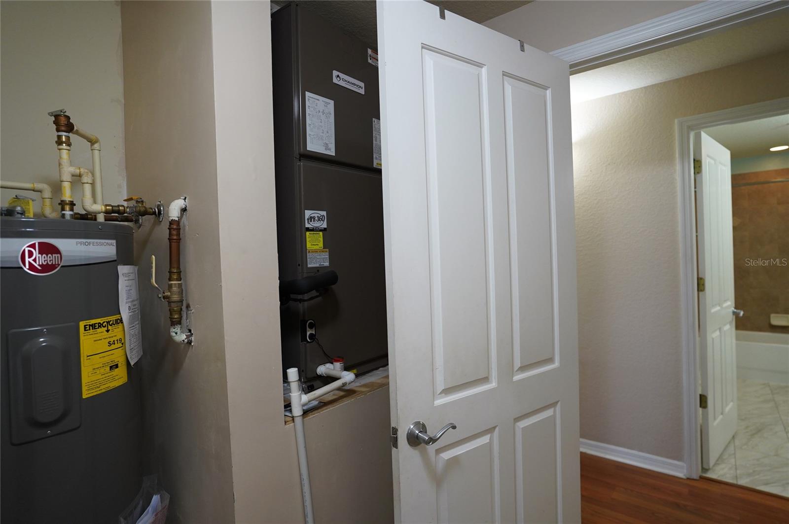 5123 MELBOURNE ST #D104, PORT CHARLOTTE, FL, 33980