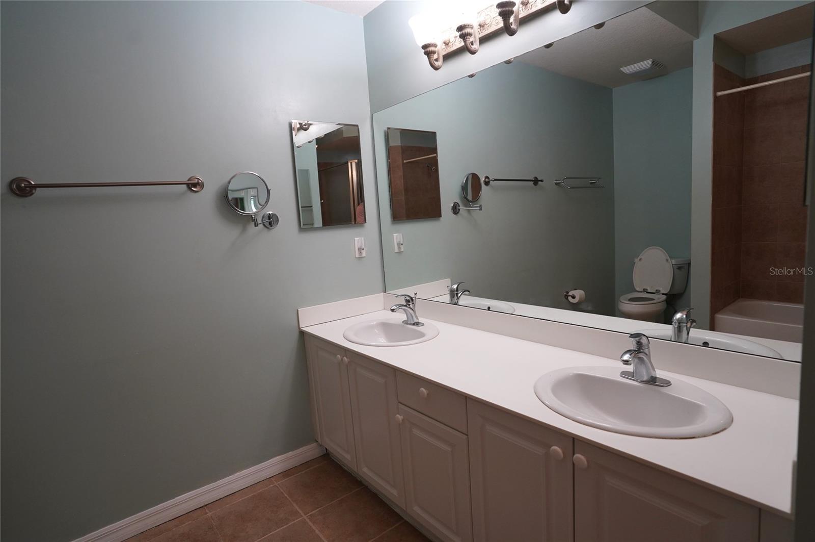 5123 MELBOURNE ST #D104, PORT CHARLOTTE, FL, 33980