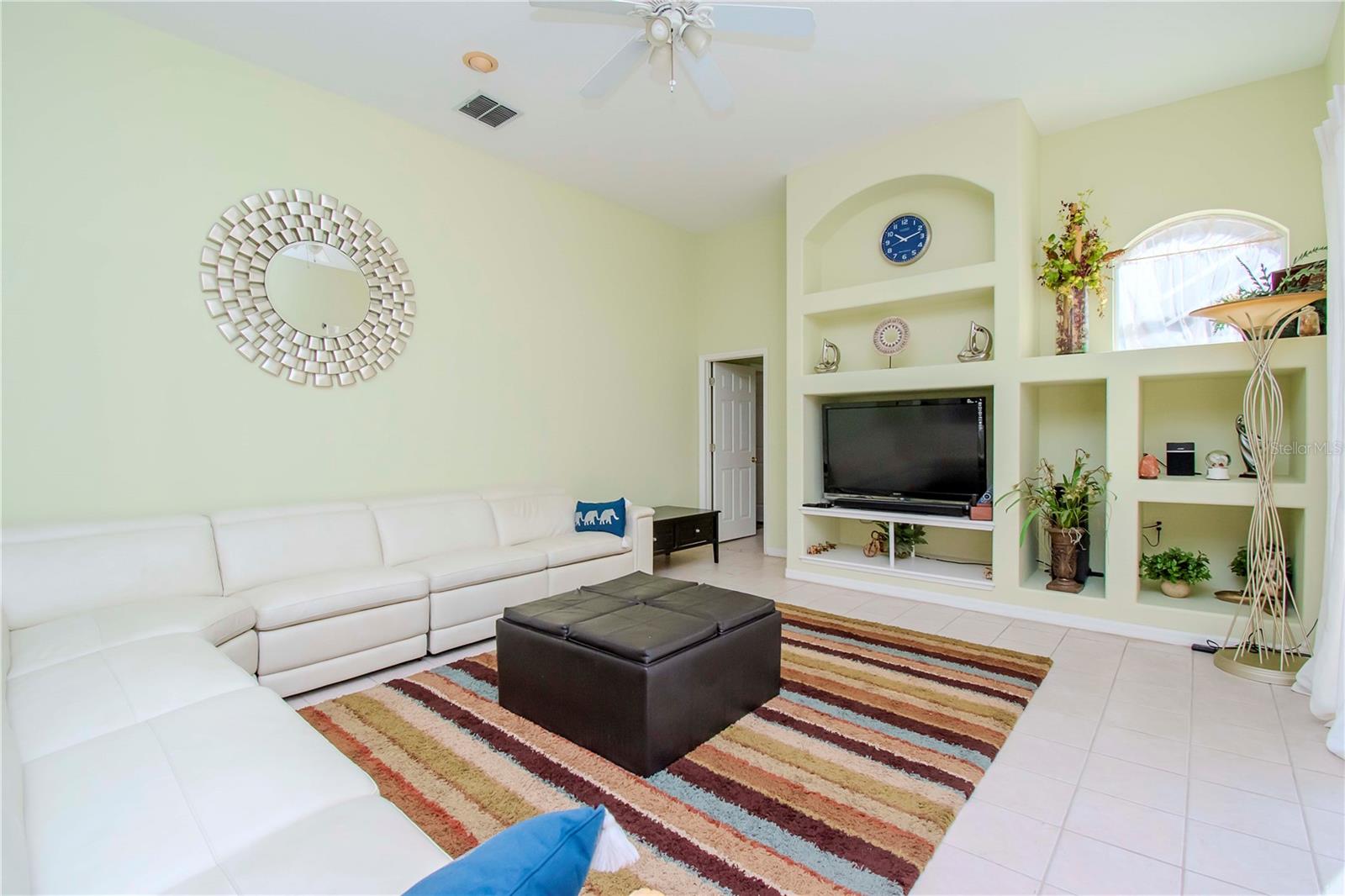 17812 ARBOR GREENE DR, TAMPA, FL, 33647
