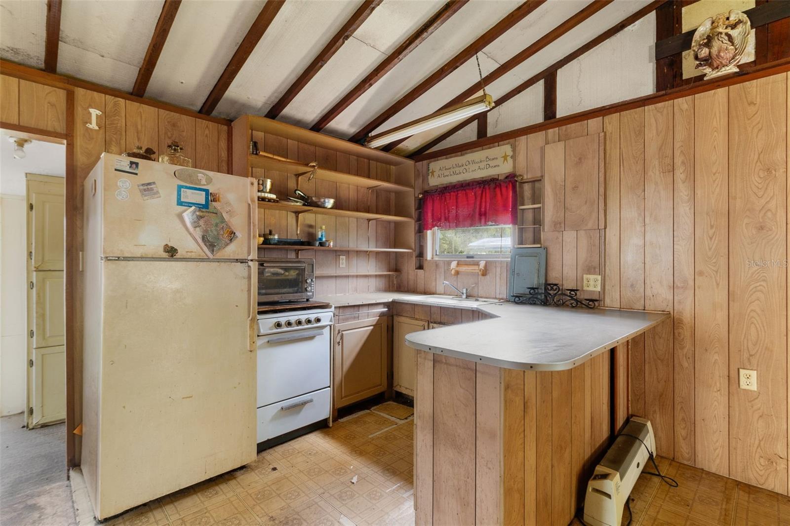 15184 HERNANDO AVE, NOBLETON, FL, 34661