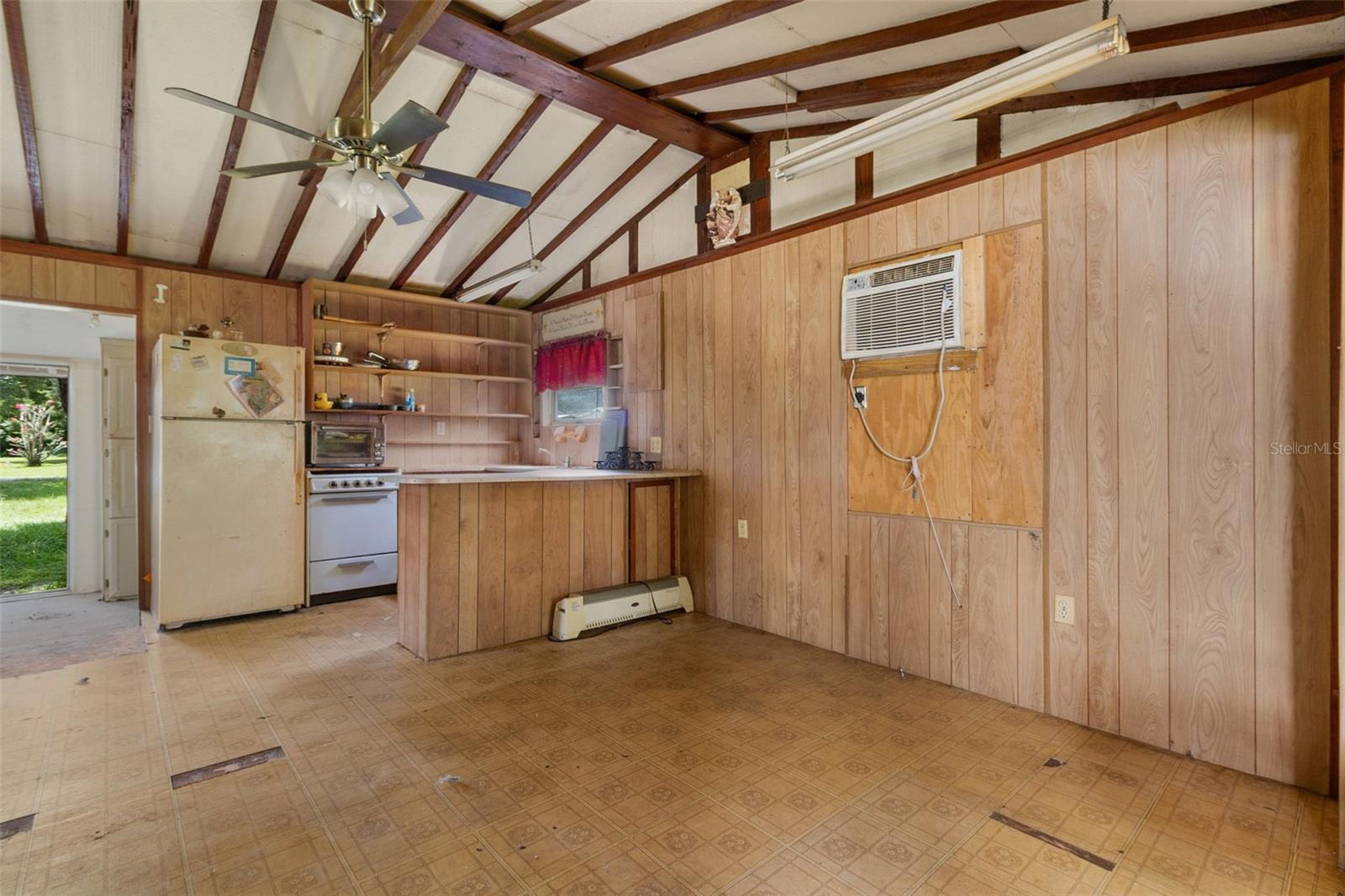 15184 HERNANDO AVE, NOBLETON, FL, 34661