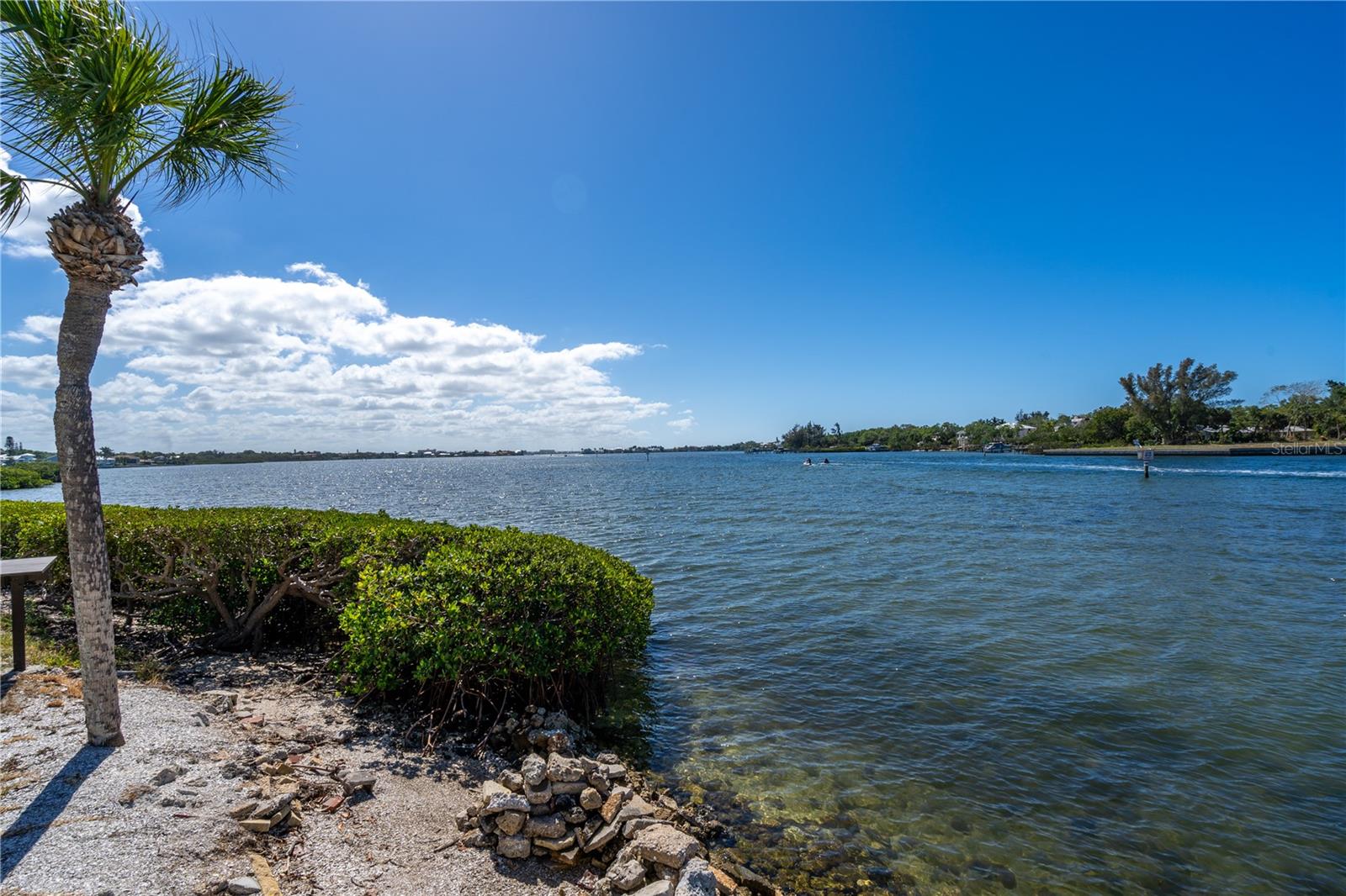 1602 STICKNEY POINT RD #305, SARASOTA, FL, 34231