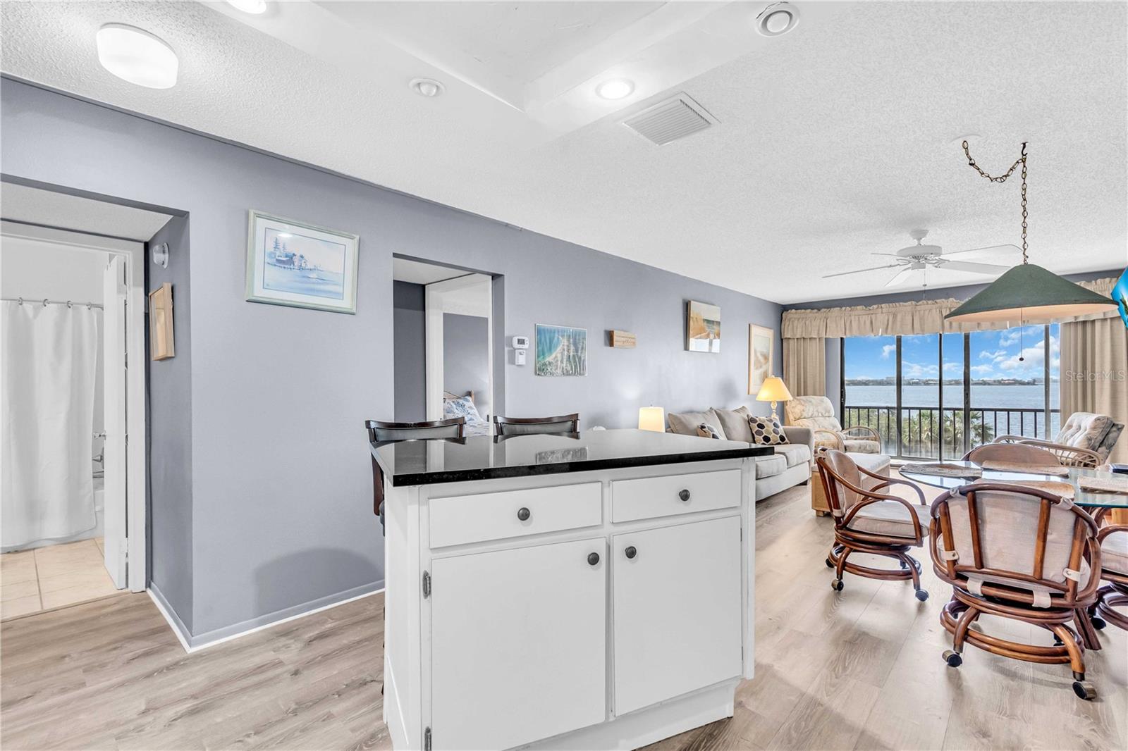 1602 STICKNEY POINT RD #305, SARASOTA, FL, 34231