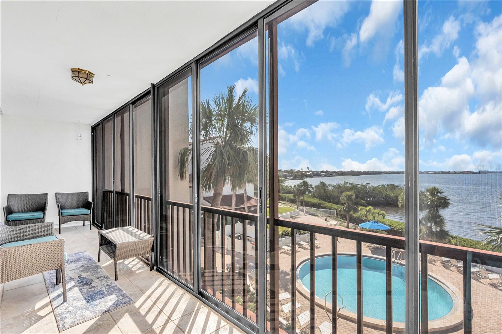 1602 STICKNEY POINT RD #305, SARASOTA, FL, 34231