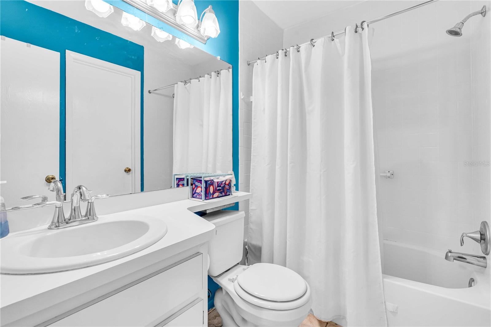 1602 STICKNEY POINT RD #305, SARASOTA, FL, 34231