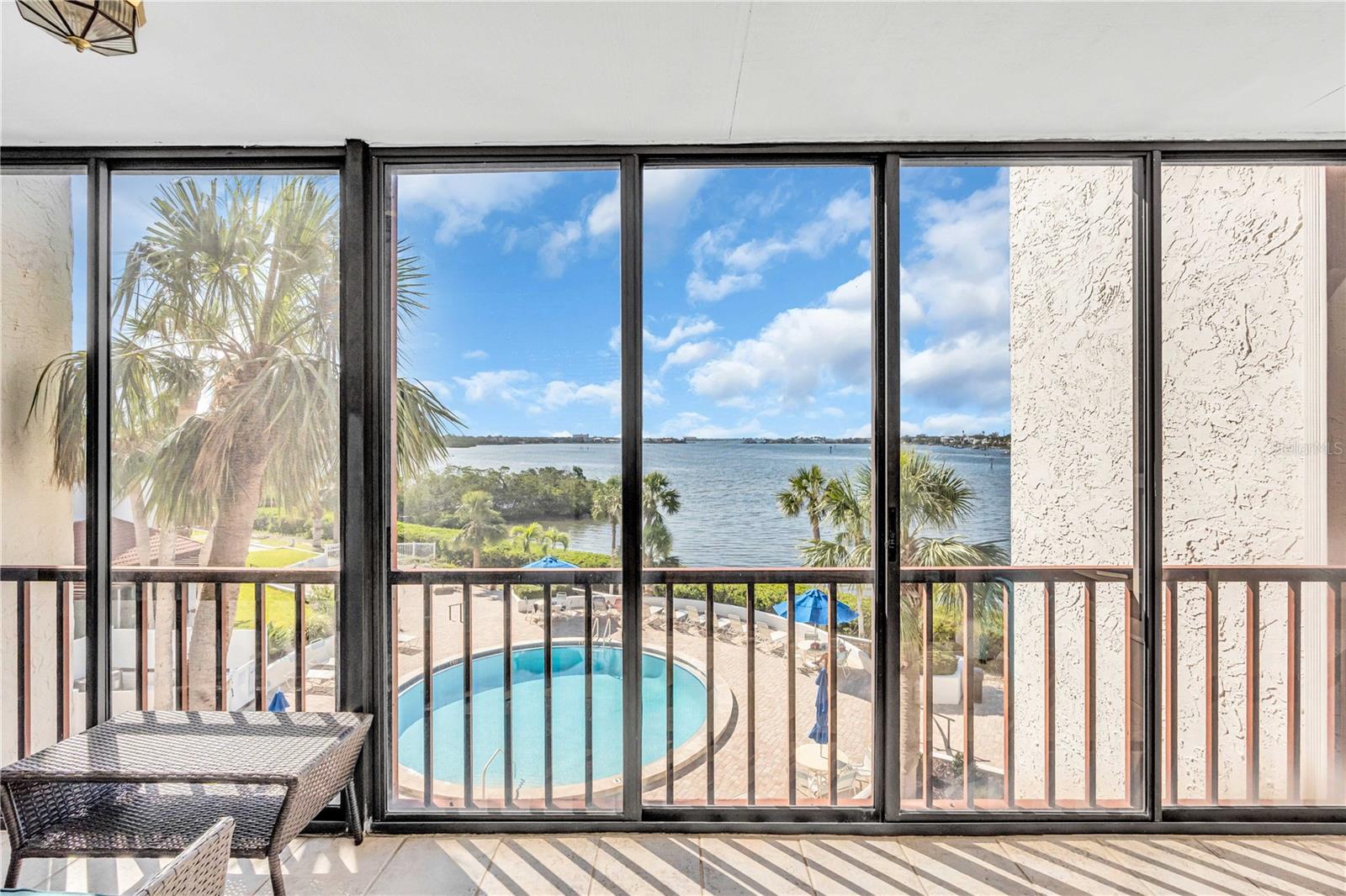 1602 STICKNEY POINT RD #305, SARASOTA, FL, 34231