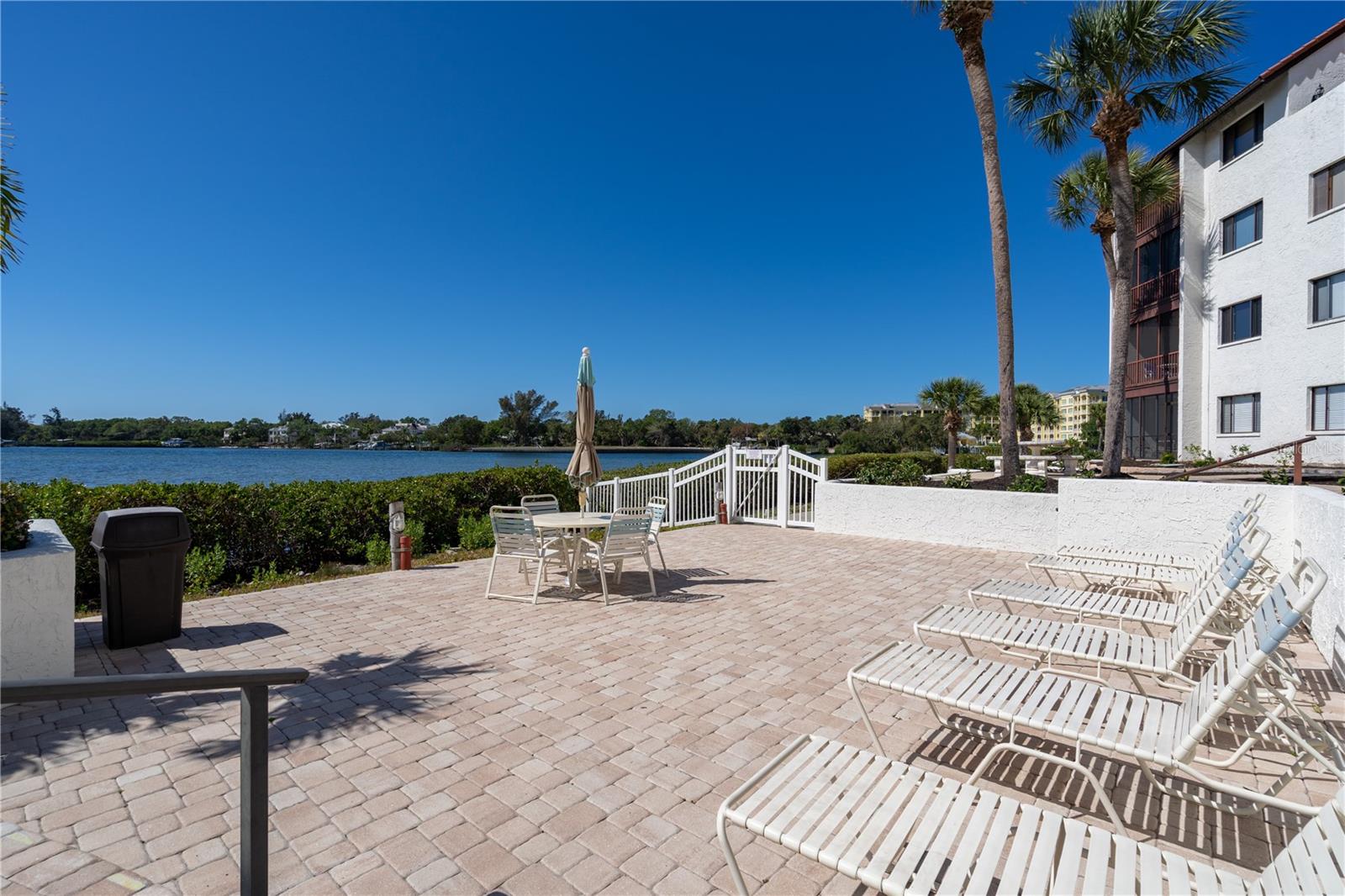 1602 STICKNEY POINT RD #305, SARASOTA, FL, 34231