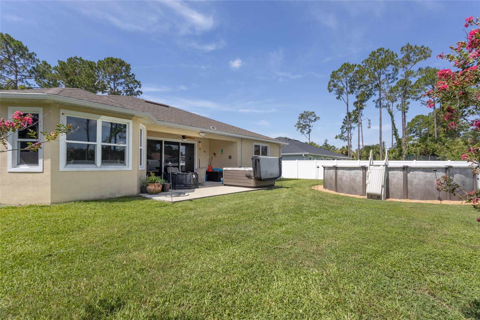 27 RIVIERE LN, PALM COAST, FL, 32164