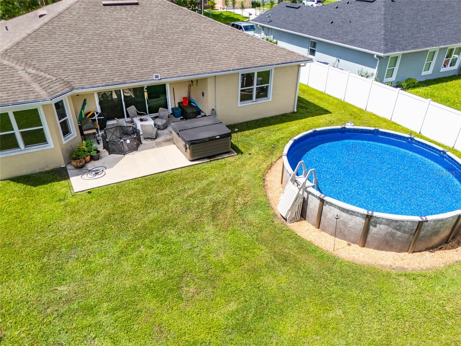 27 RIVIERE LN, PALM COAST, FL, 32164