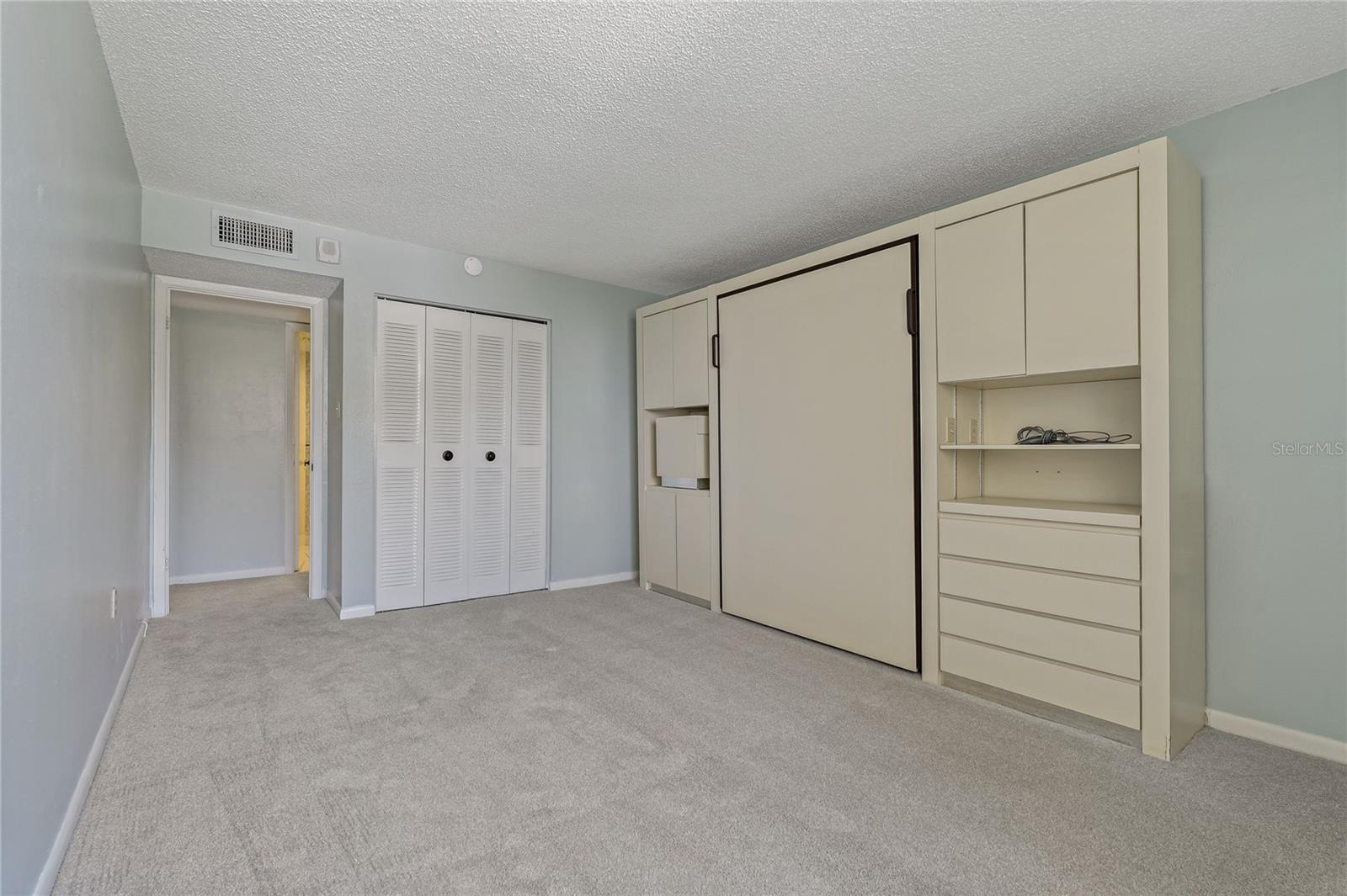 660 ISLAND WAY #301, CLEARWATER BEACH, FL, 33767
