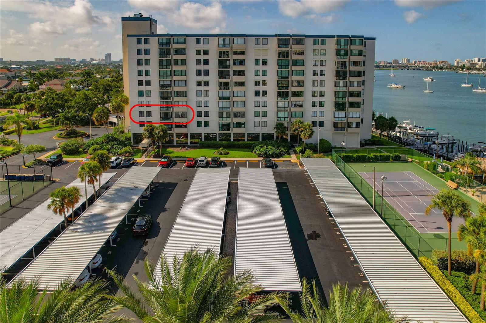 660 ISLAND WAY #301, CLEARWATER BEACH, FL, 33767