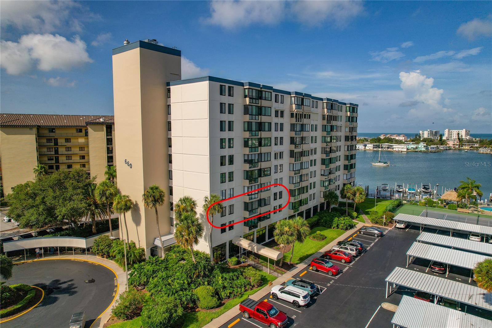 660 ISLAND WAY #301, CLEARWATER BEACH, FL, 33767