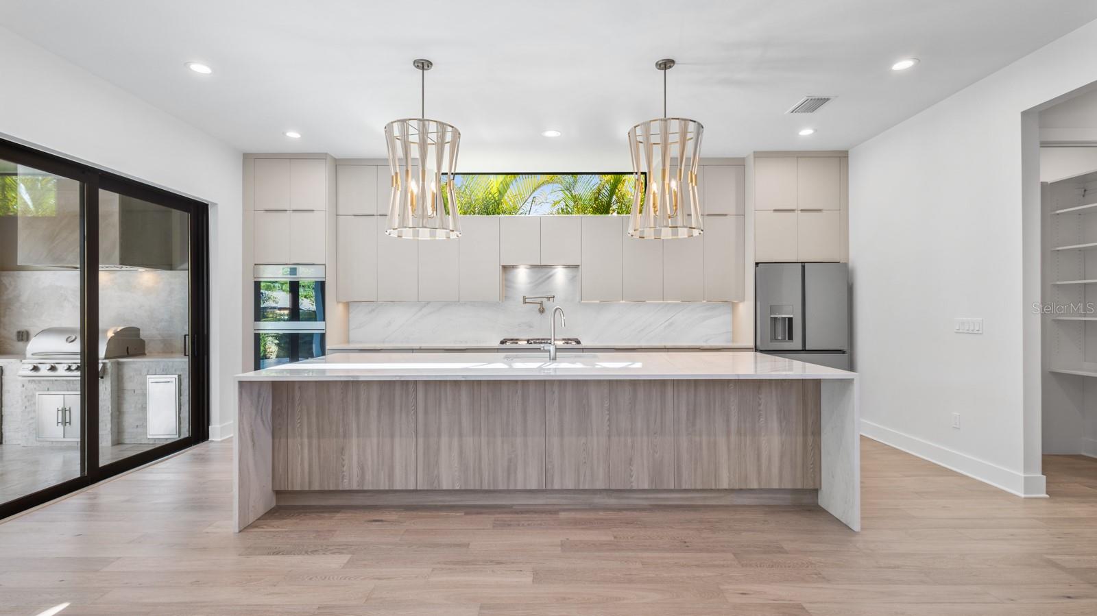 705 W AMELIA AVE, TAMPA, FL, 33602