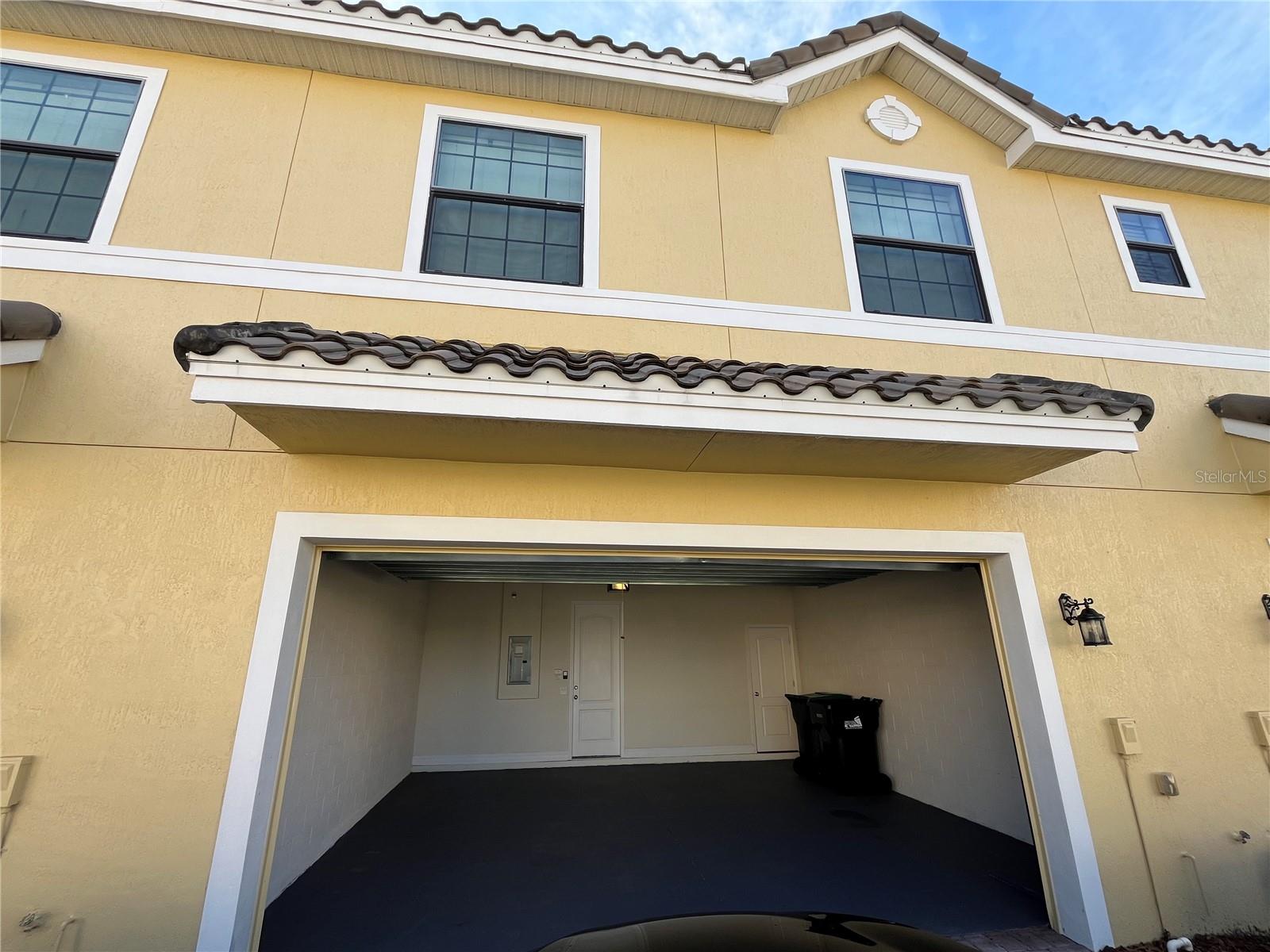 9945 EAGLE CREEK CENTER BLVD, ORLANDO, FL, 32832