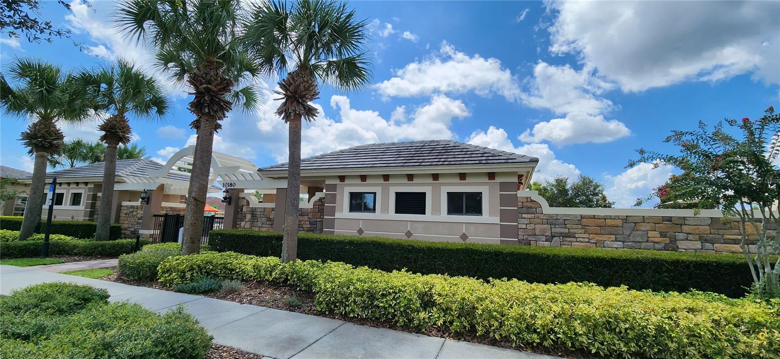9945 EAGLE CREEK CENTER BLVD, ORLANDO, FL, 32832