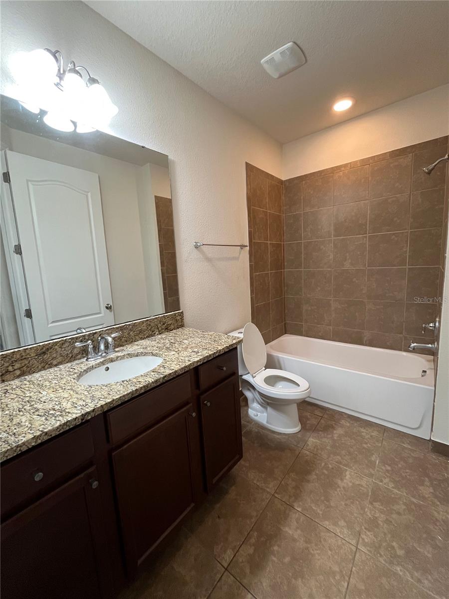 9945 EAGLE CREEK CENTER BLVD, ORLANDO, FL, 32832