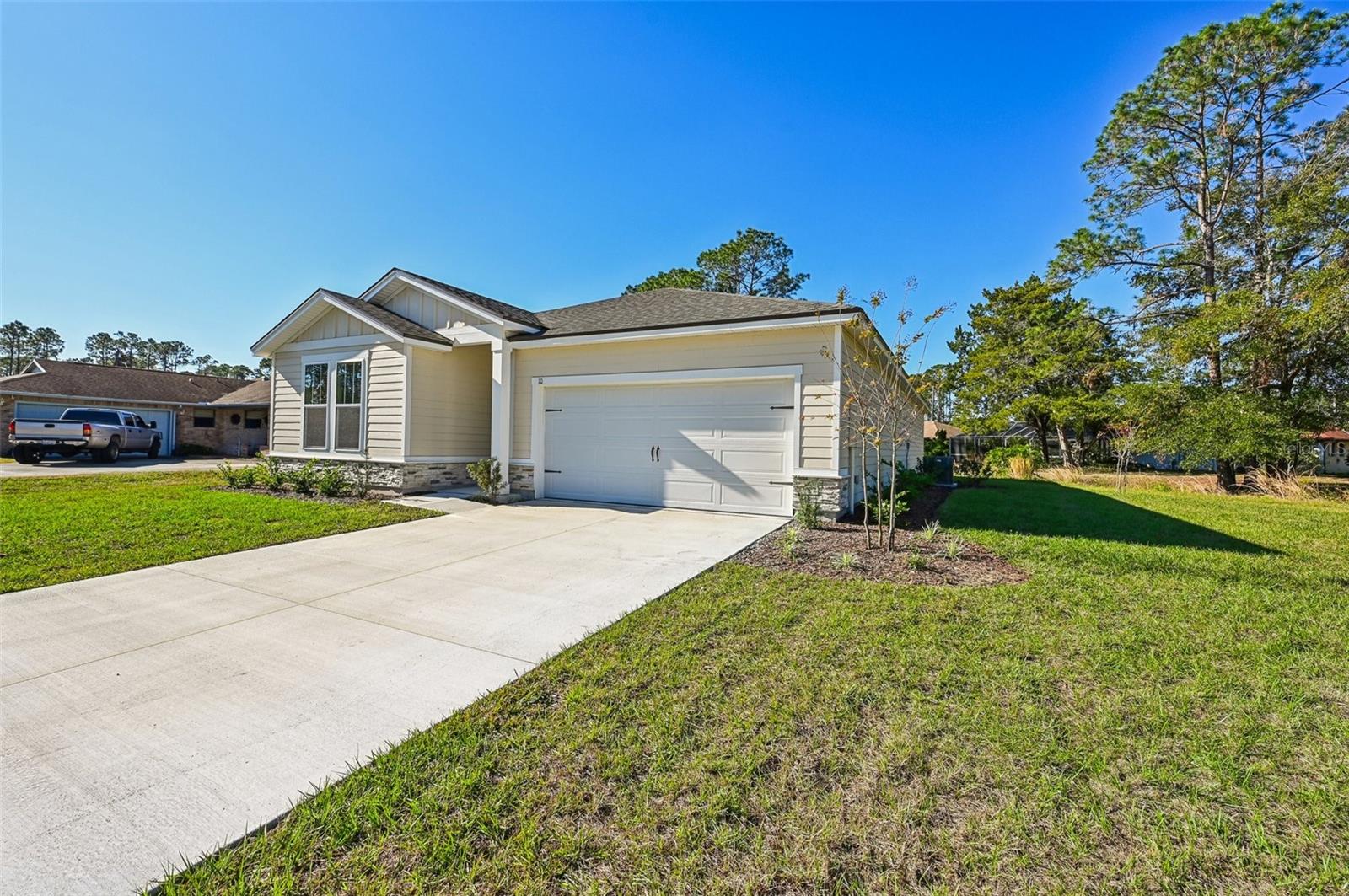 10 BECKER LN, PALM COAST, FL, 32137