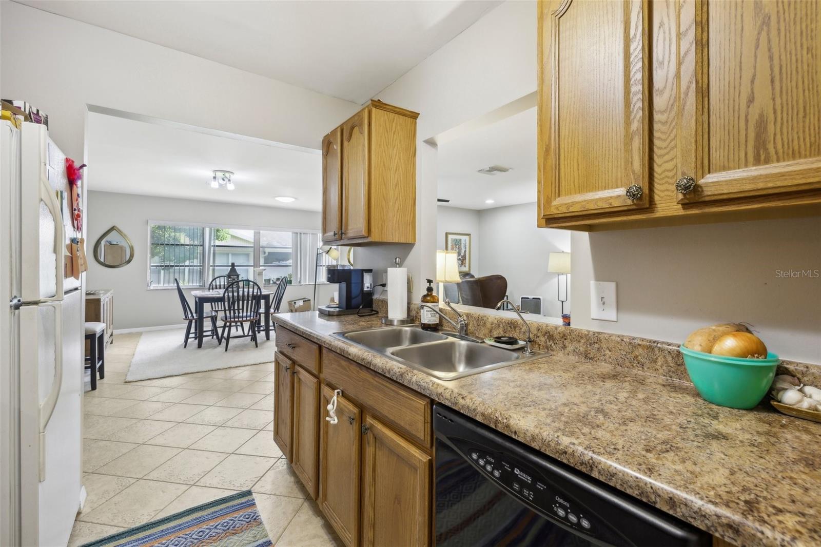 329 GRAYSTON PL #112, SUN CITY CENTER, FL, 33573