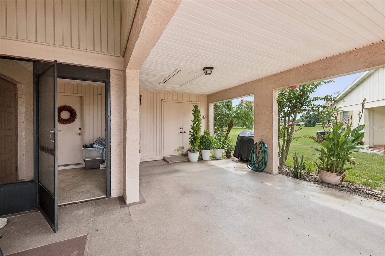 329 GRAYSTON PL #112, SUN CITY CENTER, FL, 33573