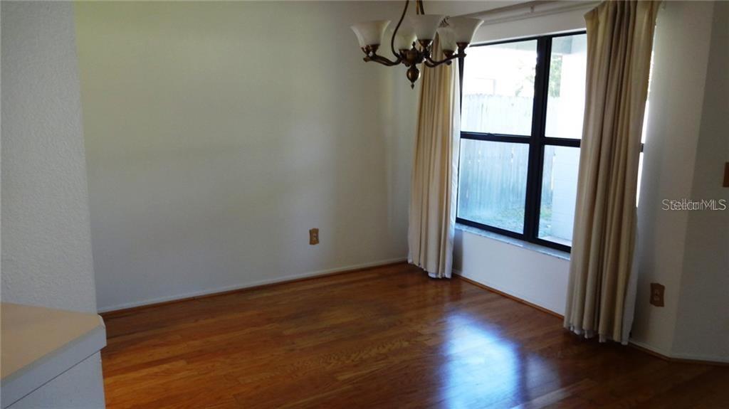 1095 DEES DR, OVIEDO, FL, 32765