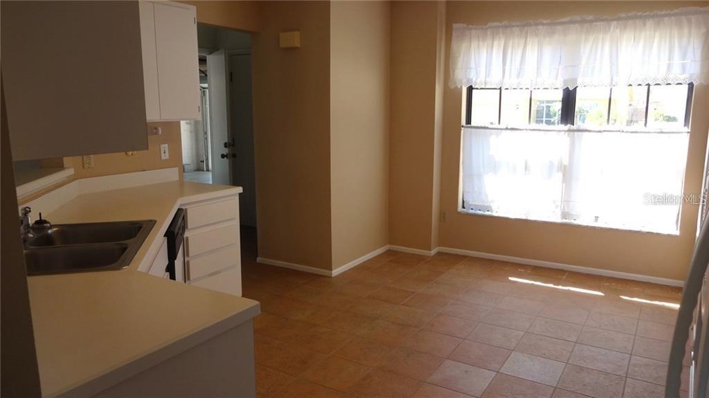 1095 DEES DR, OVIEDO, FL, 32765